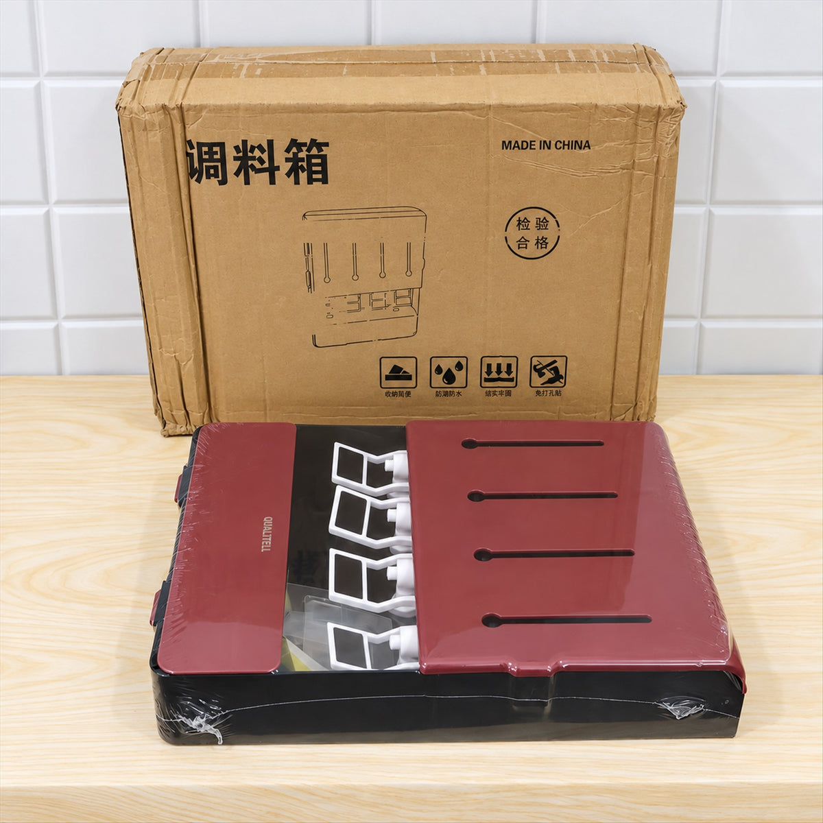 Kitchen oil dispenser with four containers and dispensing levers 10