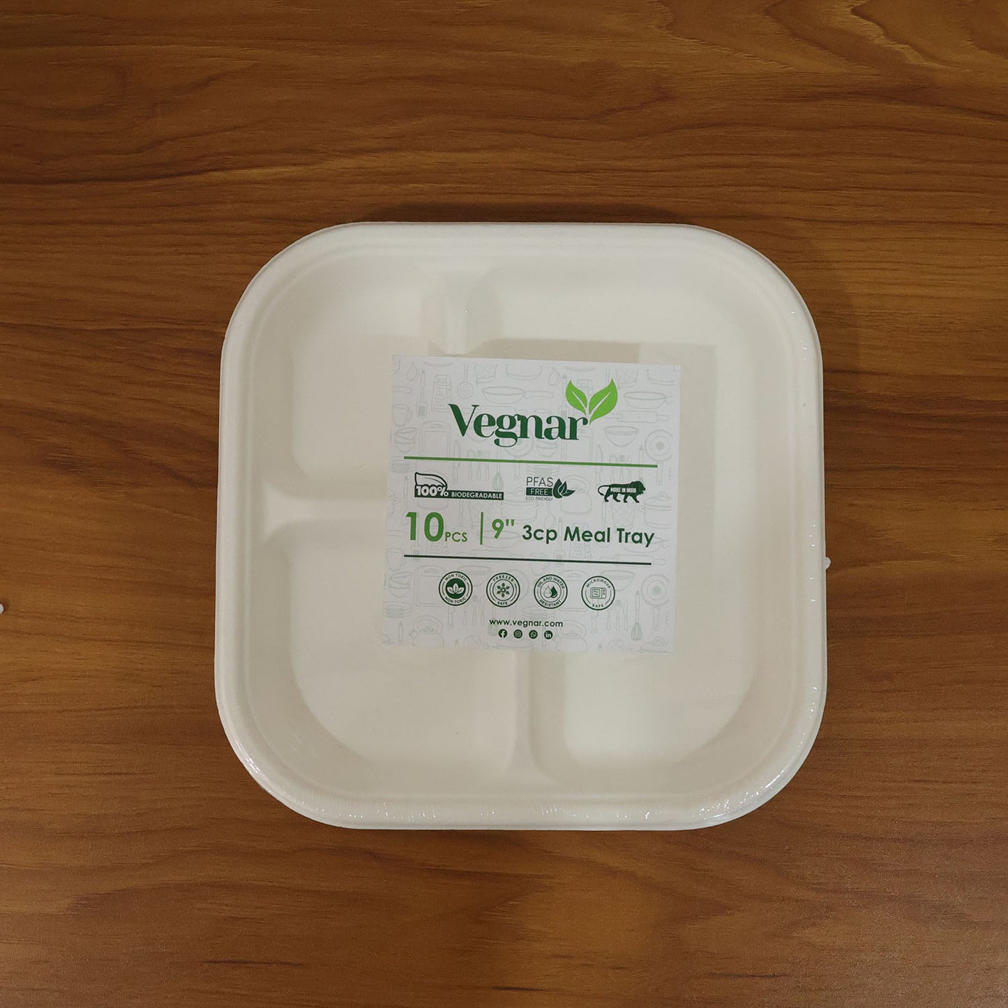 Vegnar Compostable Bagasse 3-Compartment Square Meal Plate