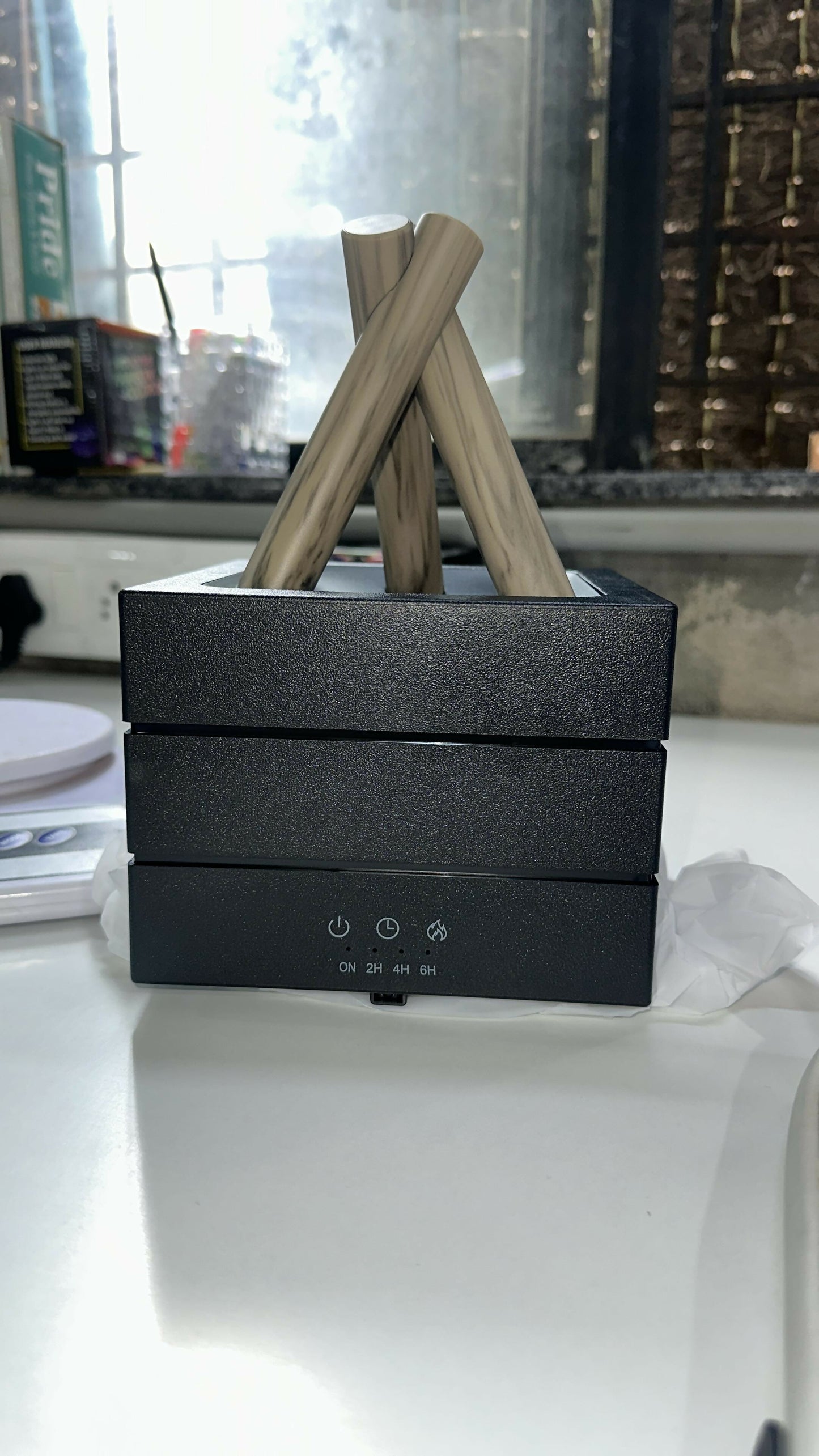 Campfire Flame Aroma Diffuser with Simulated Fire Effect & Timer Modes