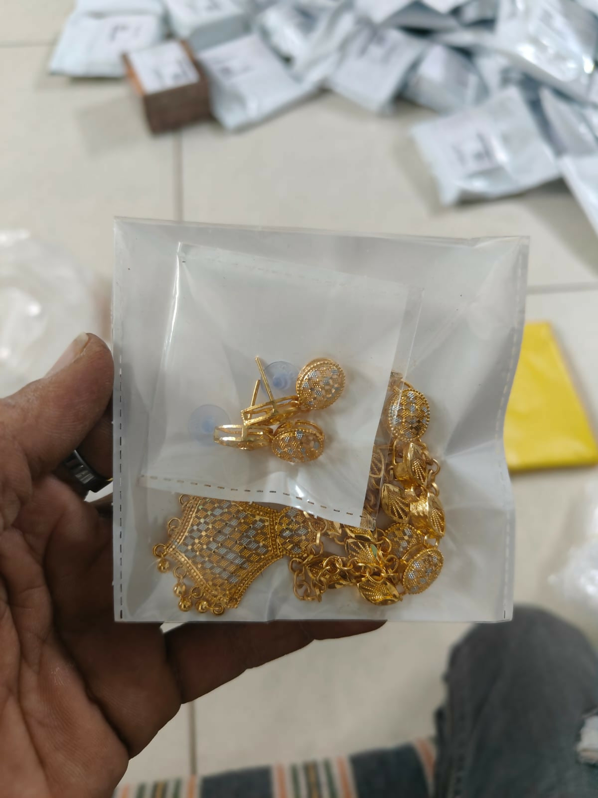 Dual-Tone Gold Plated Geometric Pattern Link Necklace Set