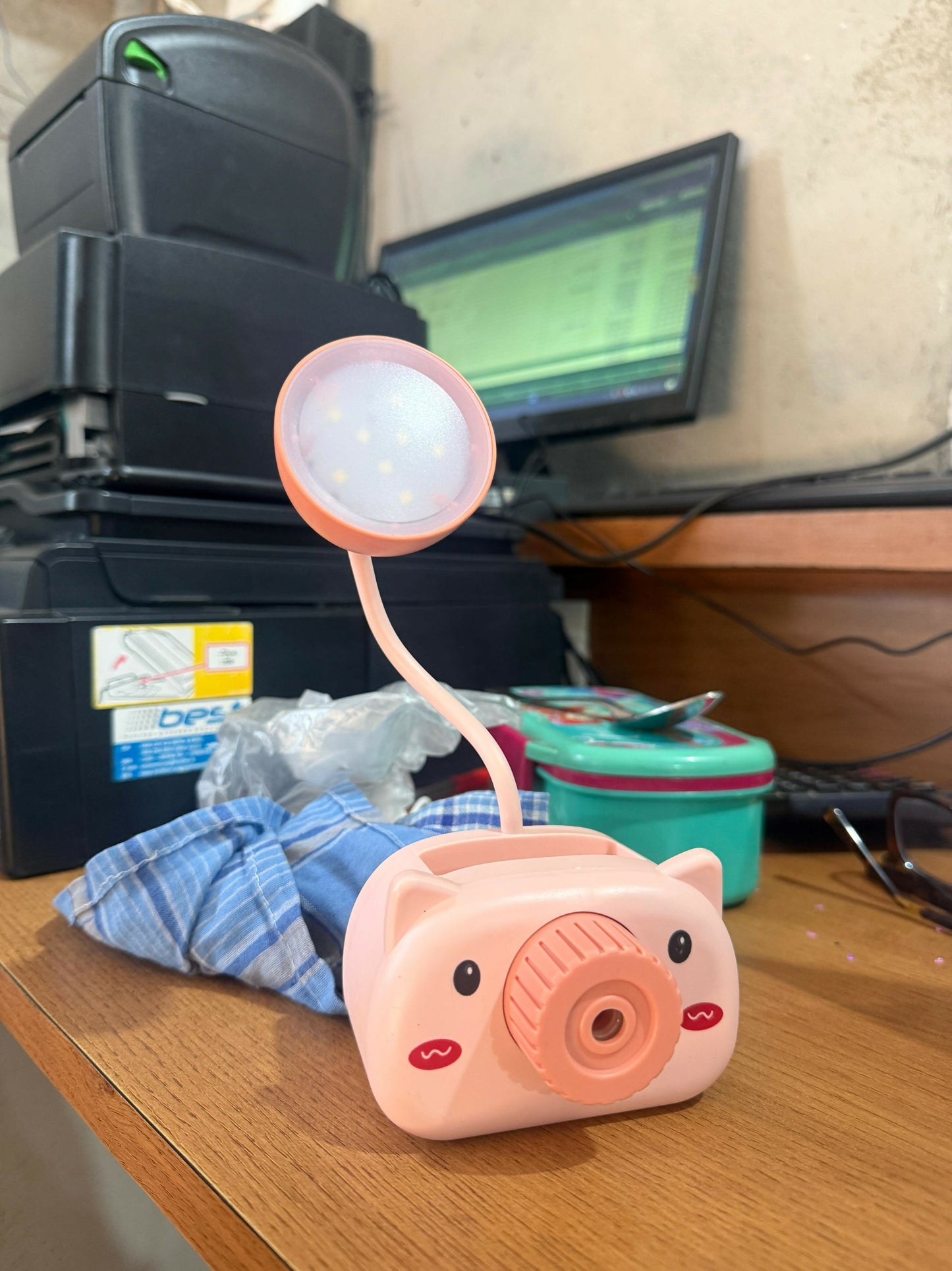 Pink Kids Desk Lamp with Pencil Sharpener and Pen Holder Study Table Light