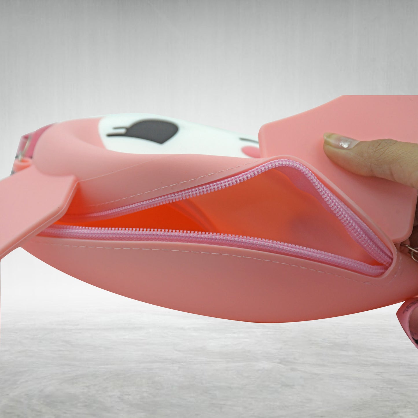 Cute Cartoon Girls' Backpack, Shoulder Bag / Purse, Portable, Mini Silicone Handbag Girls, Children's Bag/Purse for Girls Women, Gift Girls Bag Accessories (1 Pc Mix Color )