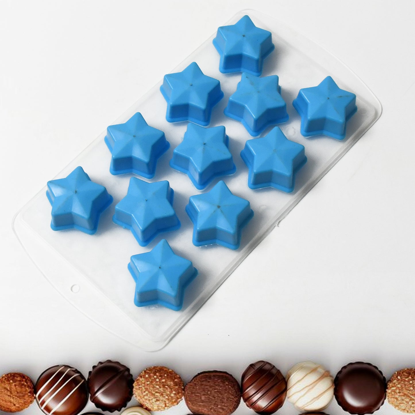 Creative silicone ice tray featuring multiple fruit and simple shapes.