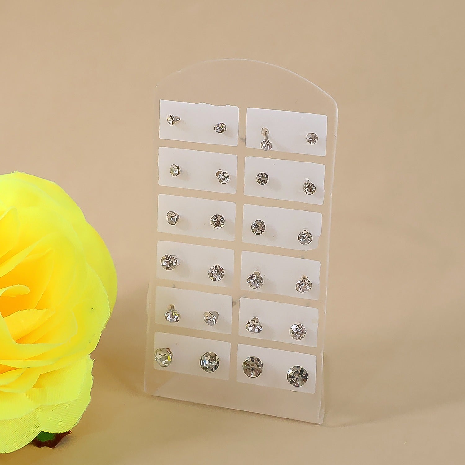 Stud Earrings With Single Stone (12Pair)