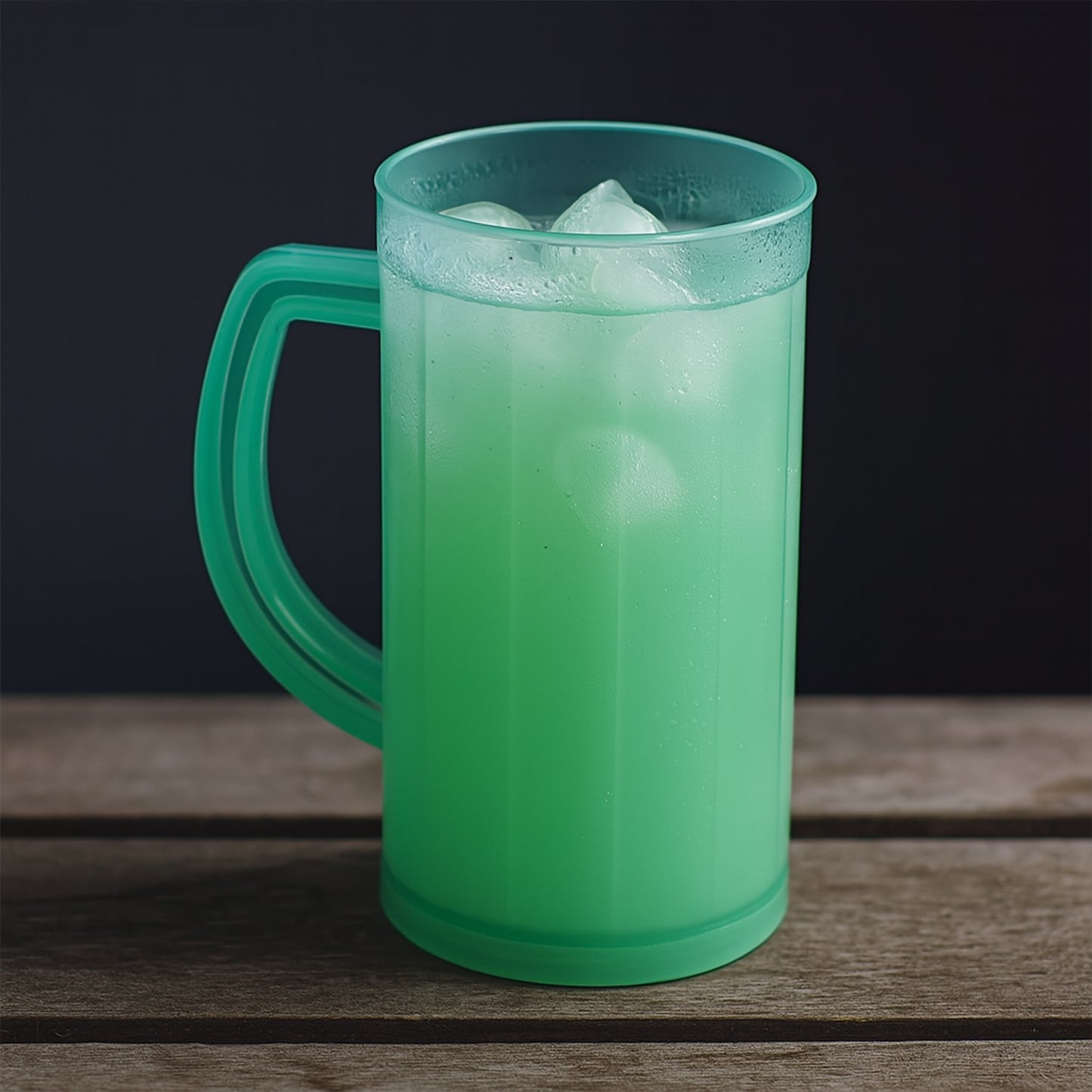 Clear plastic coffee mug with handle