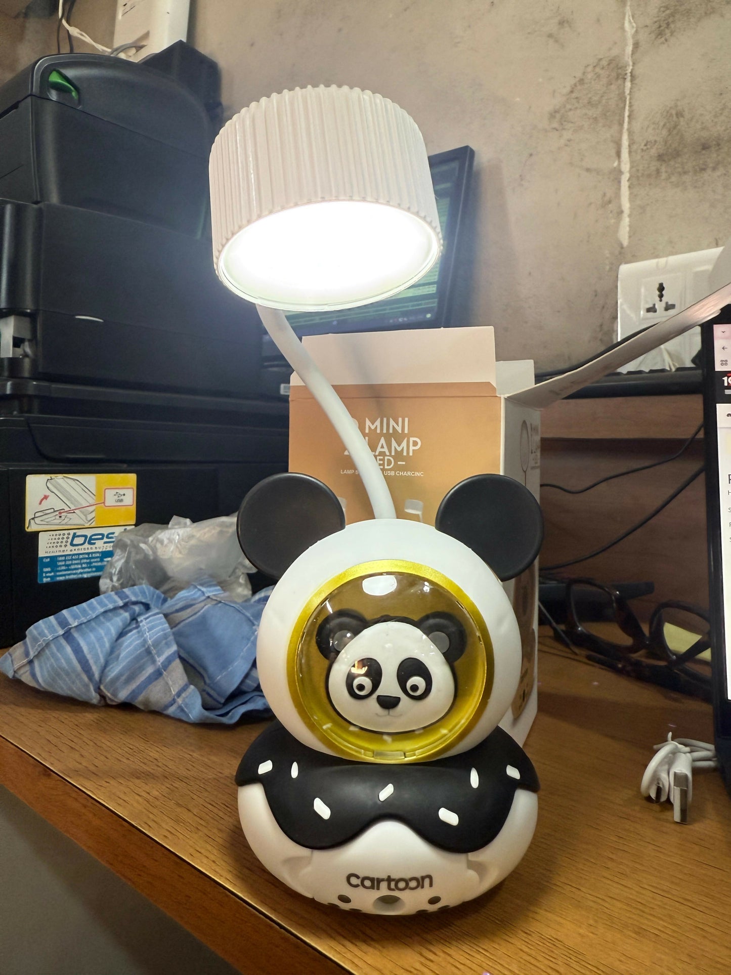 Animal Table Lamp