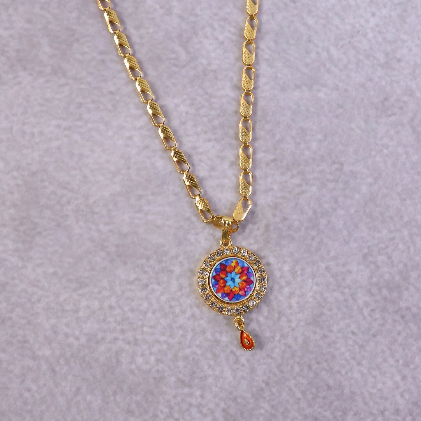 Elegant Multicolor Floral Gold Pendant Necklace with Stone Border