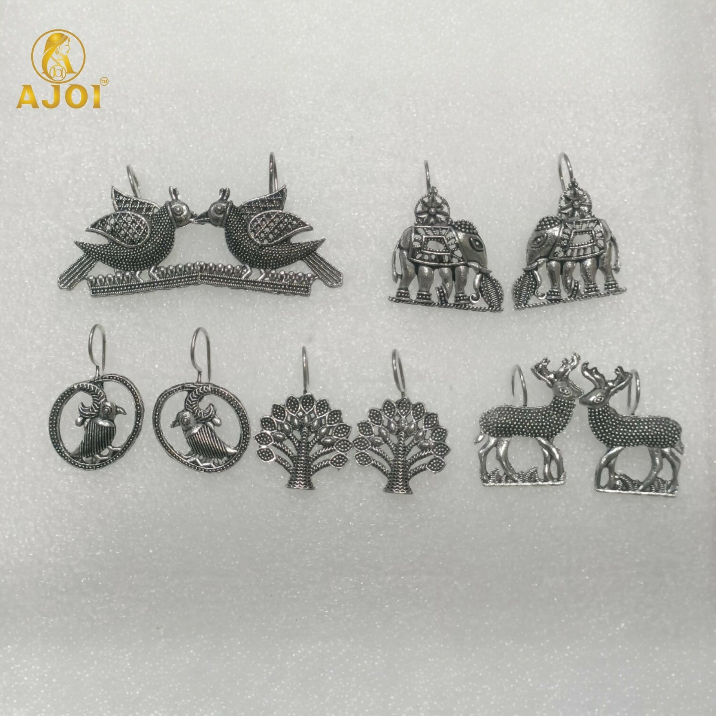 Complete set of 5 oxidized silver earrings with ethnic motifs