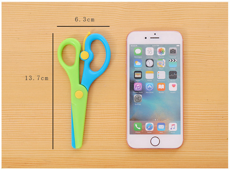 बच्चों के हस्तनिर्मित प्लास्टिक सुरक्षा कैंची सुरक्षा कैंची
