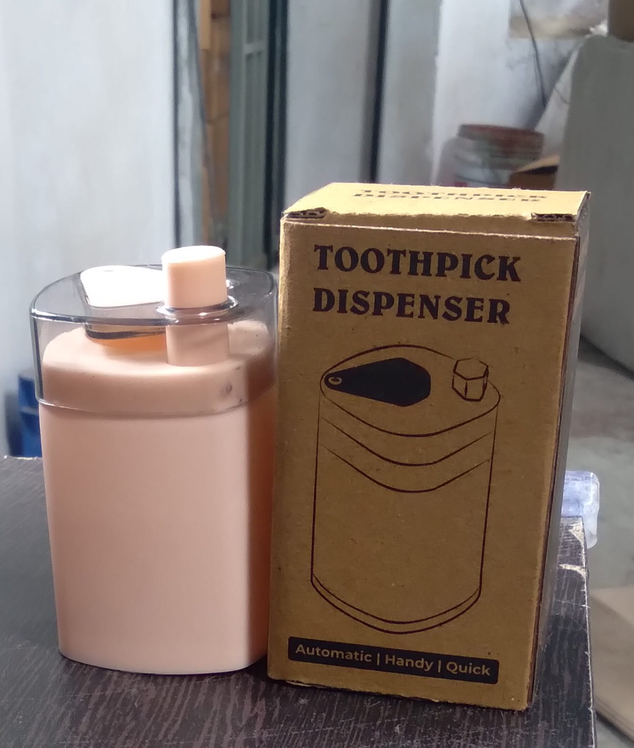 -up dispenser for toothpicks