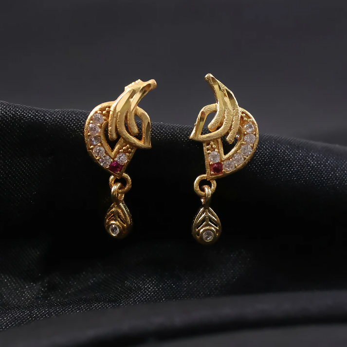 Luxury Curved Gold Earrings With Sparkling Stone Inlay And Elegant Drop Design