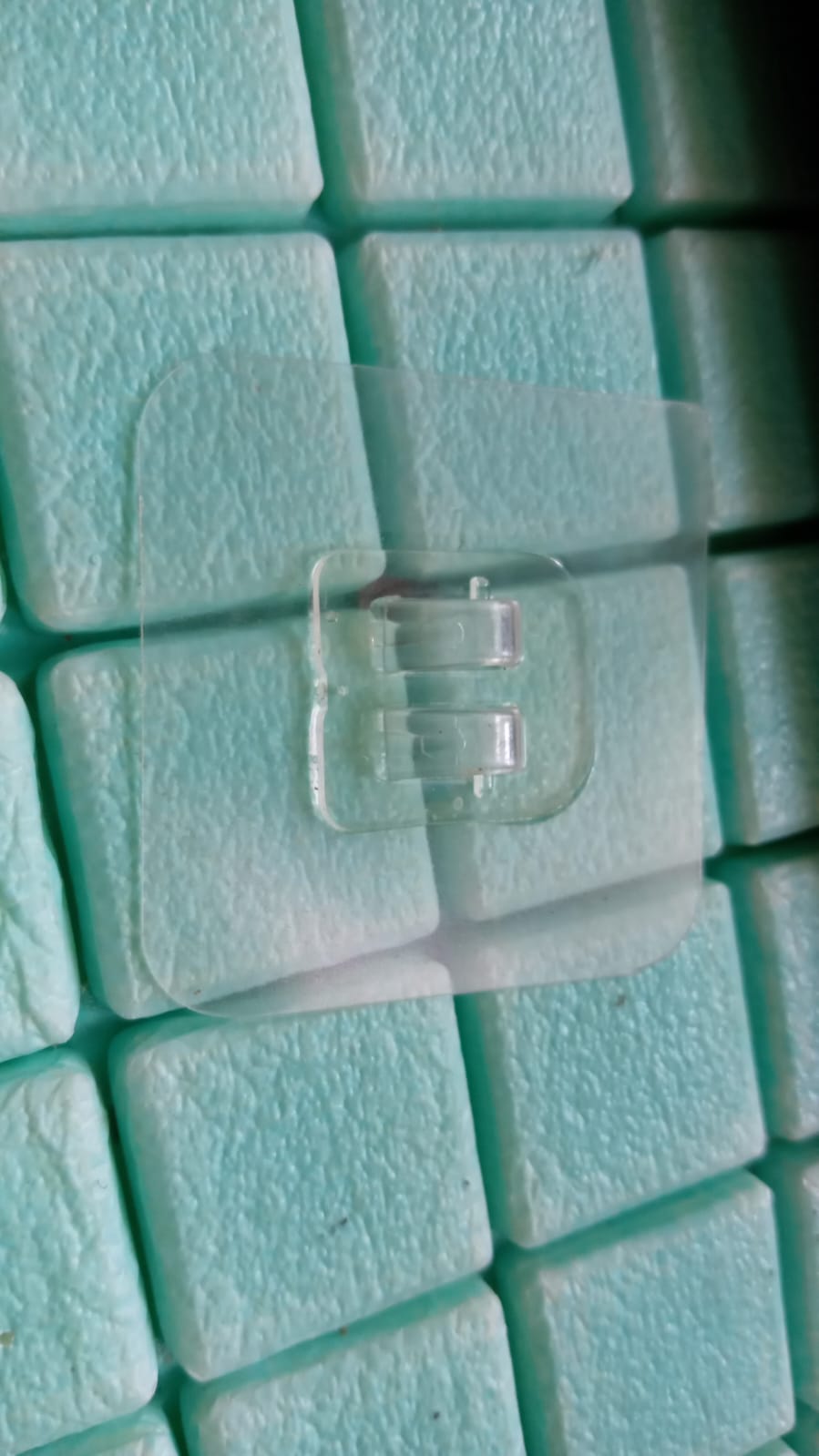 9385 સ્ટેનલેસ સ્ટીલ ડ્રીલ ફ્રી સેલ્ફ-એડહેસિવ પેપર રોલ હોલ્ડર ટીશ્યુ પેપર સ્ટેન્ડ ટુવેલ બાર હેન્ગર કિચન ટોવેલ હોલ્ડર કિચન બાથરૂમ ટોયલેટ માટે (1નું પેક)