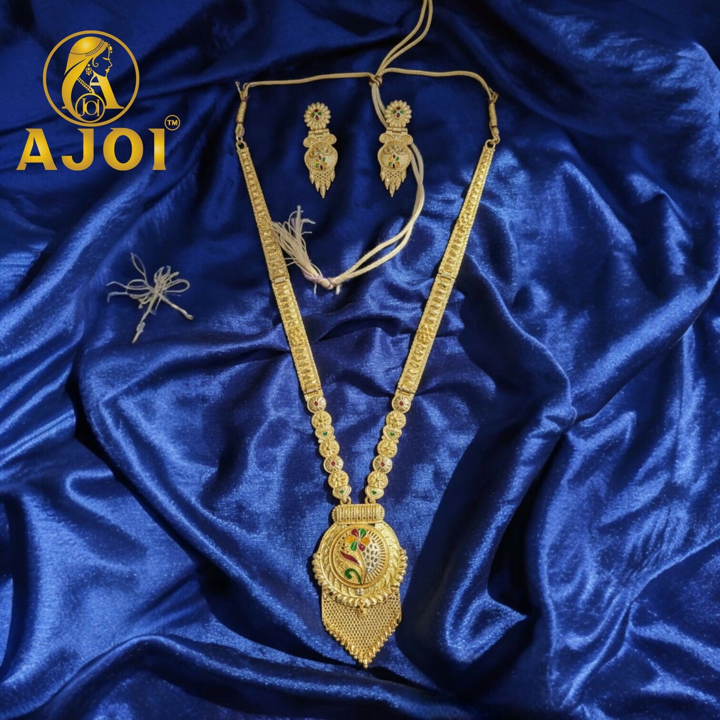Full view of Kundan Long Necklace Set styled for a regal heritage appearance