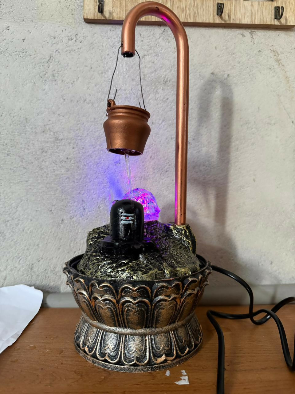 Shivling Water Fountain with LED Light Decorative Tabletop Waterfall Showpiece