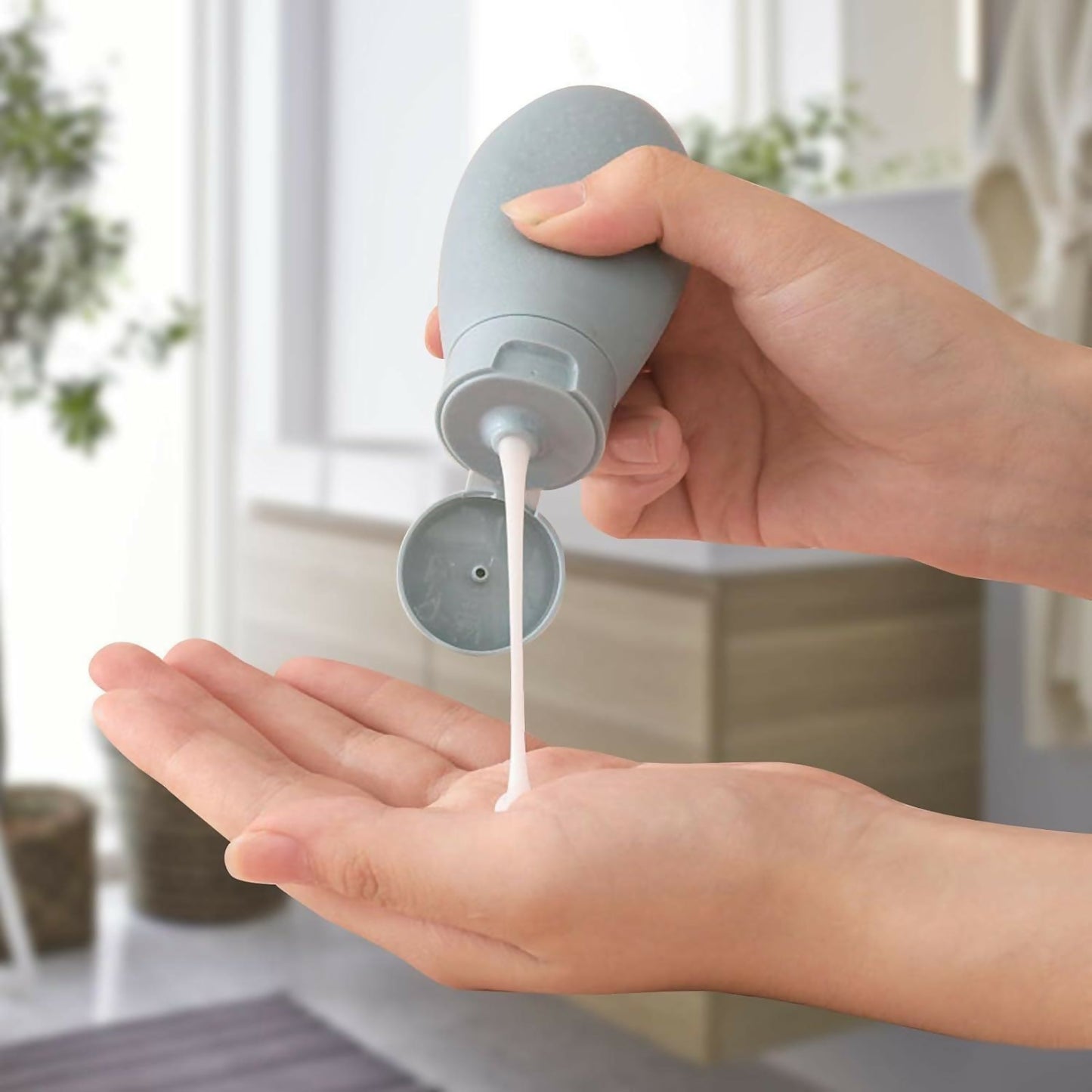 Travel Bottle for toiletries Shampoo set of 3 pc