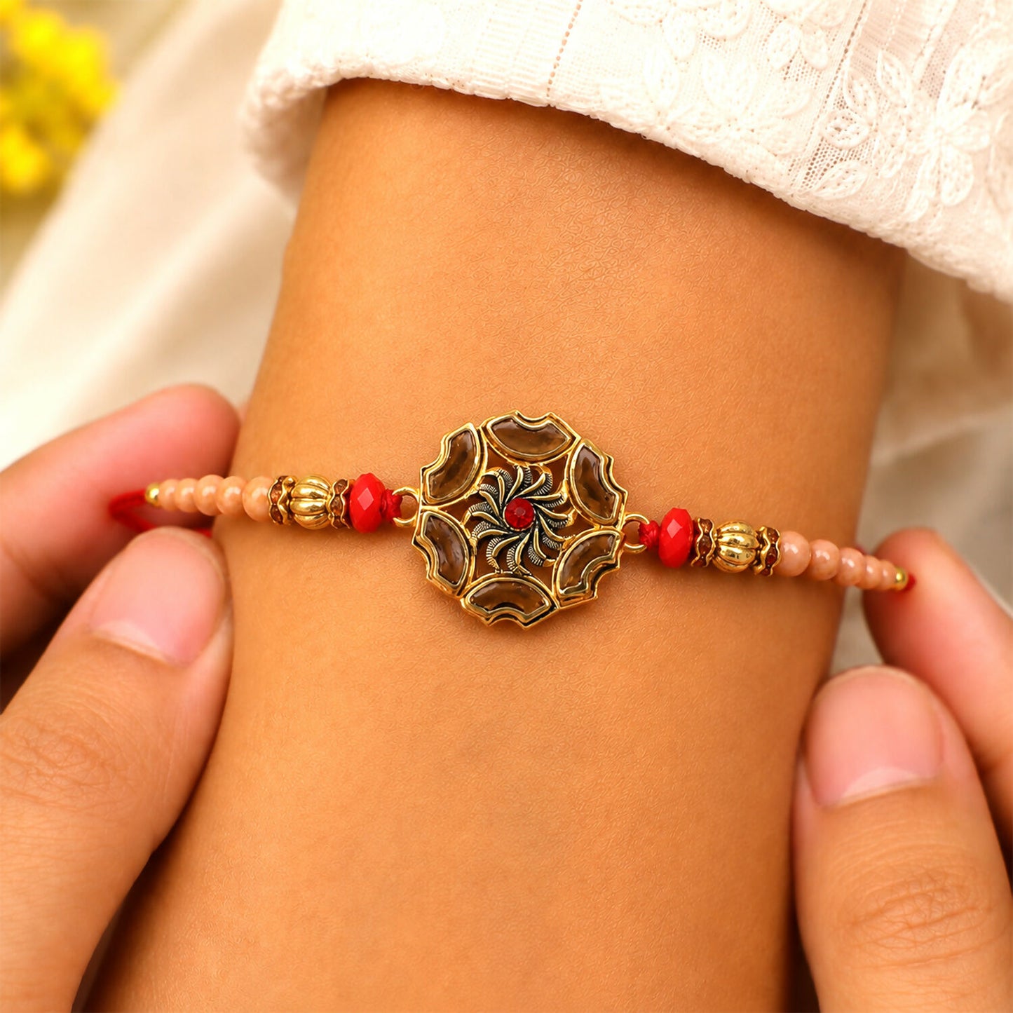Rakhi-02