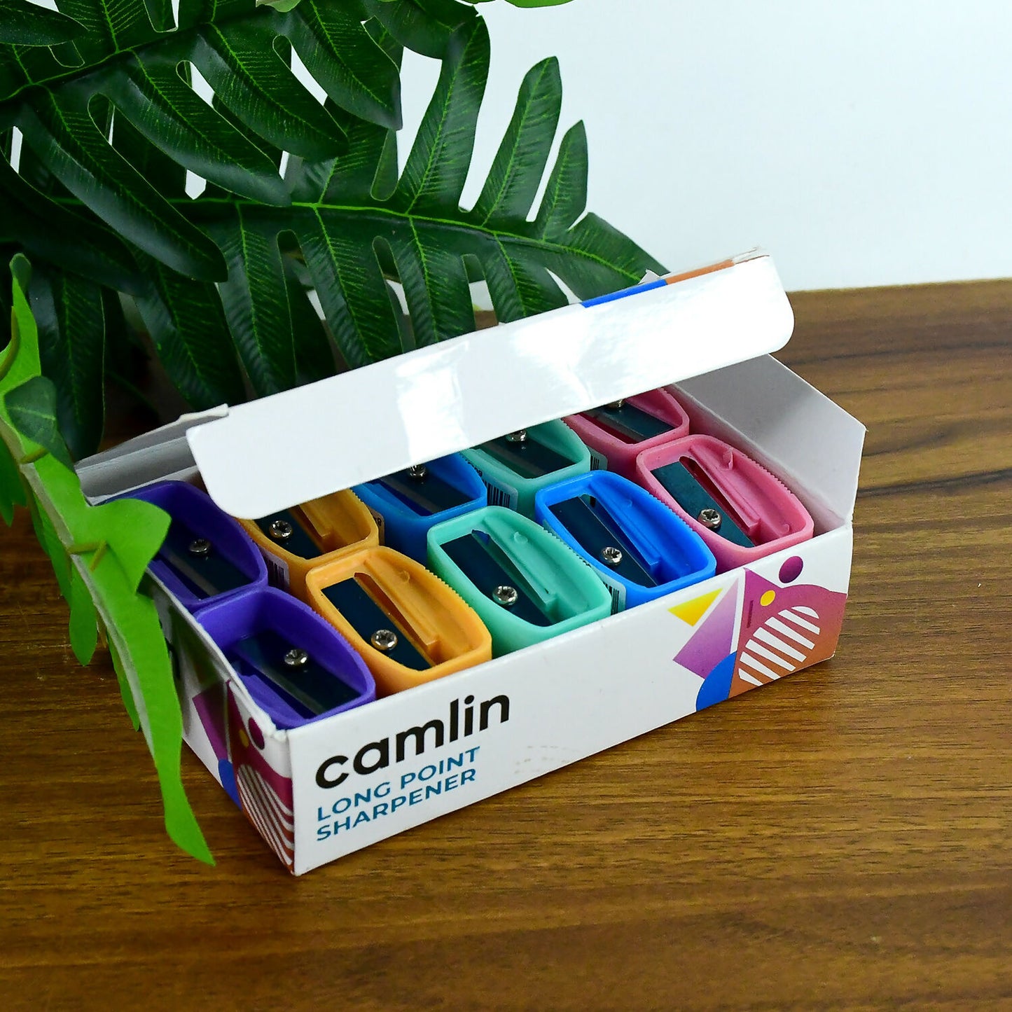 Camlin-Long-Point-Sharpener-02