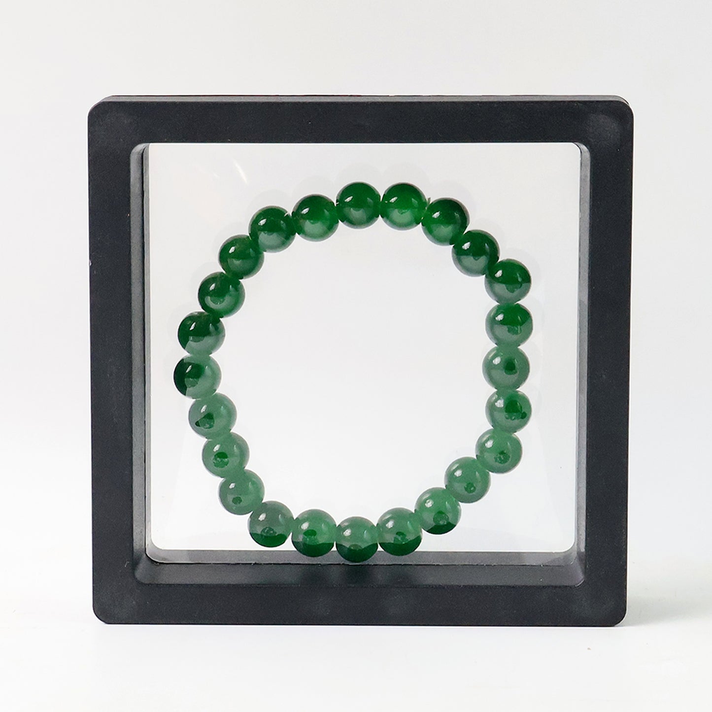 Elegent Green Bead Bracelet With Air-Tight Display Box