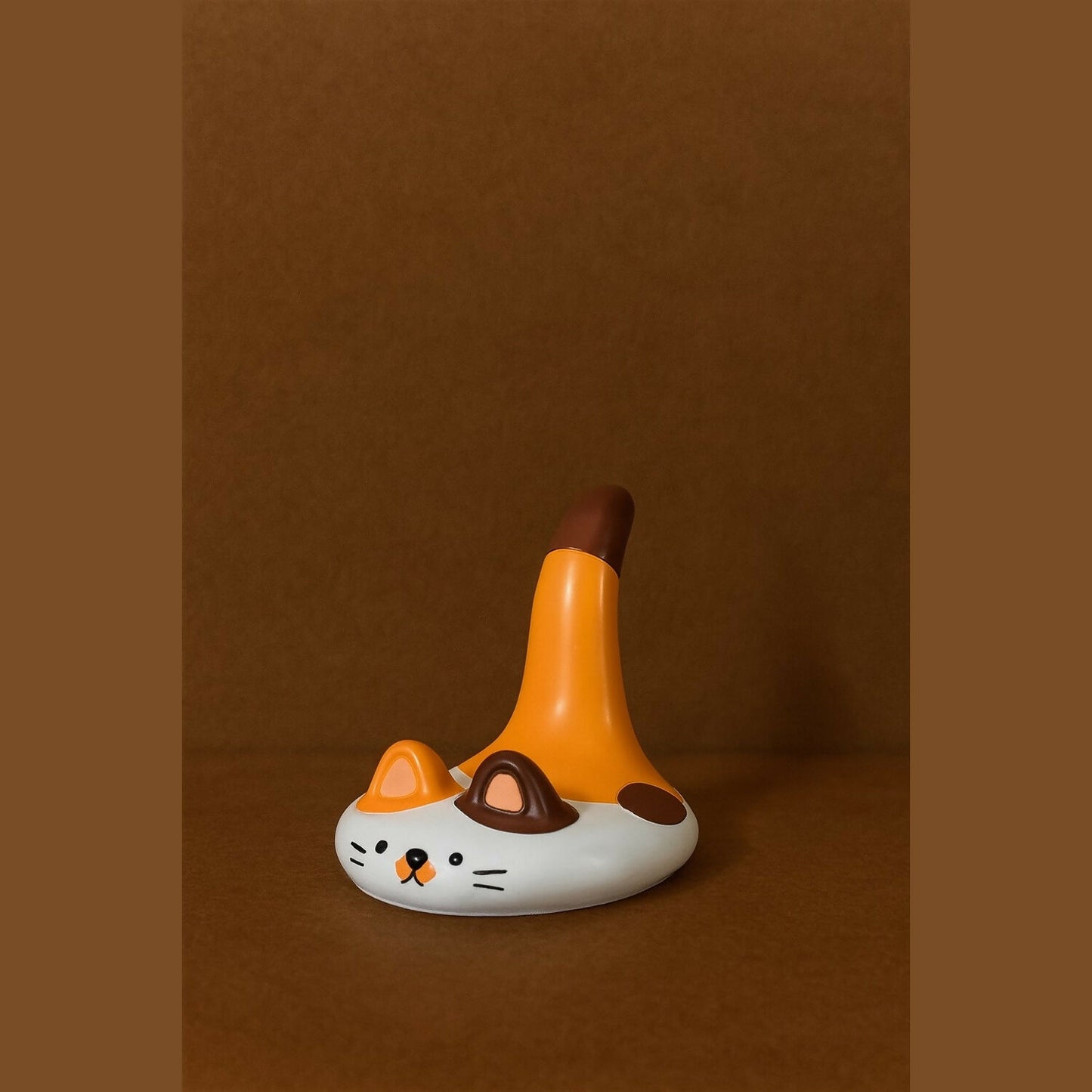 Cute Cat Mobile Phone Stand Holder for Desk, Bedside & Office Use