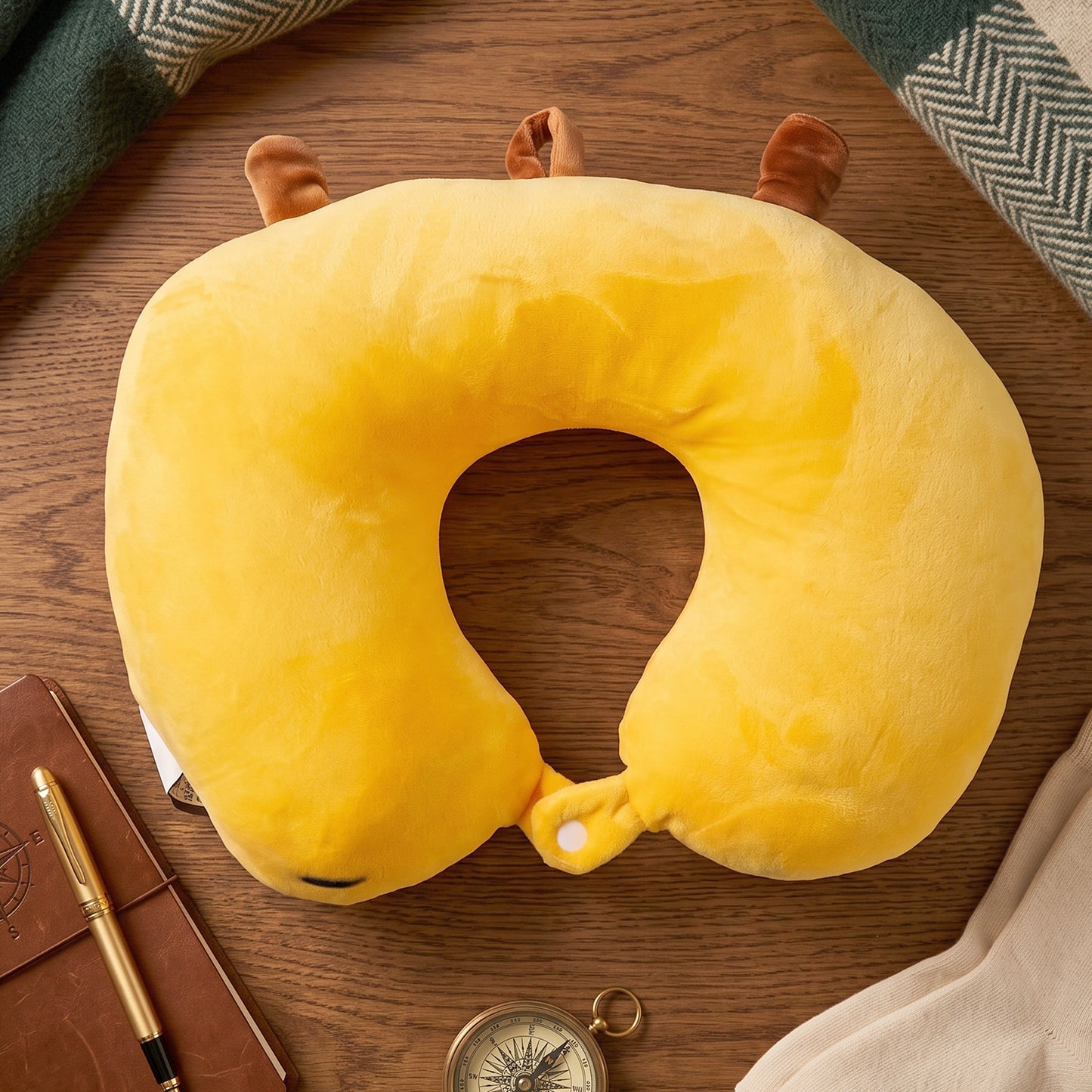 U-Shaped Travel Neck Pillow, Cute Capybara Soft Plush Pillow for Travel (1 Pc)