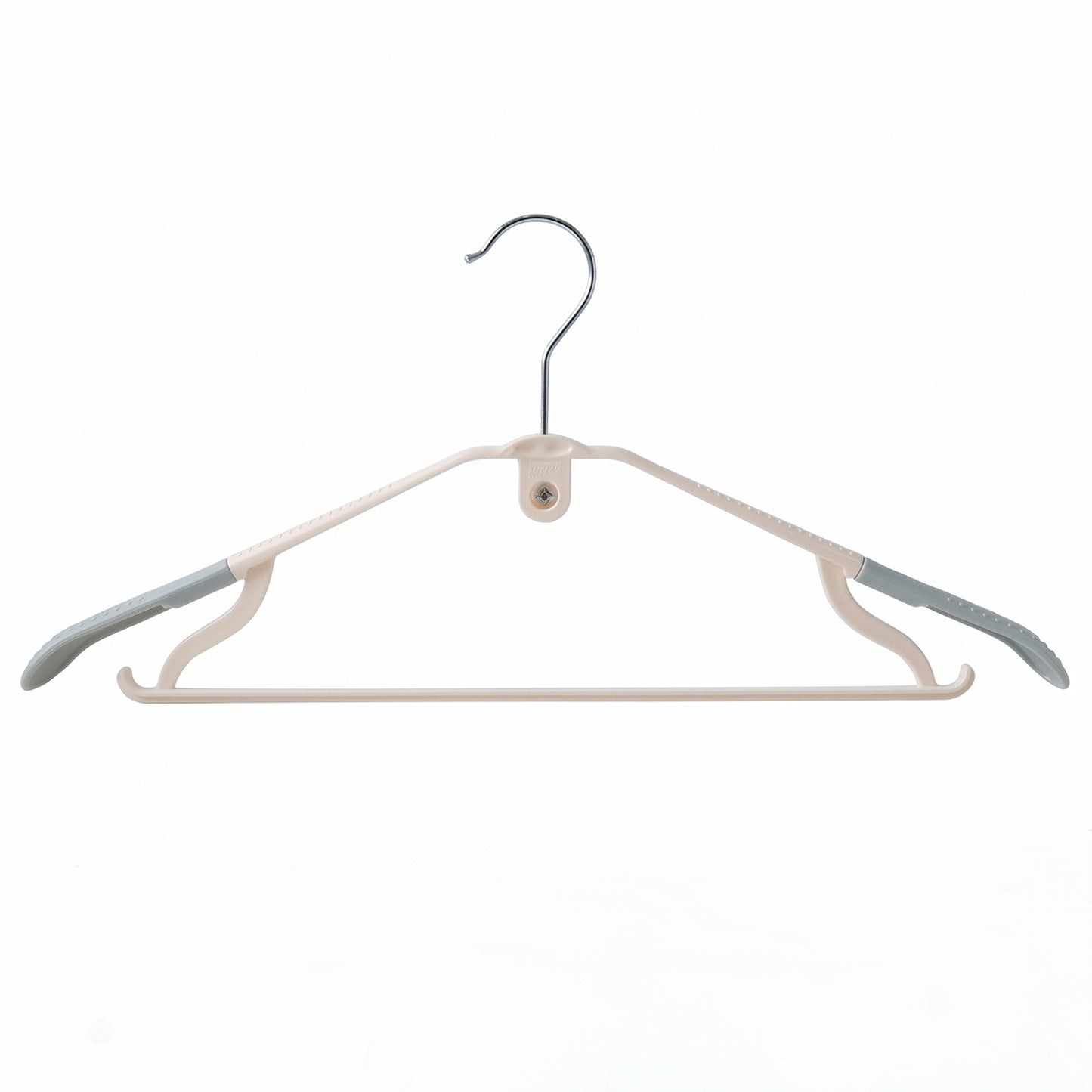 plastic wardrobe clothes hangers