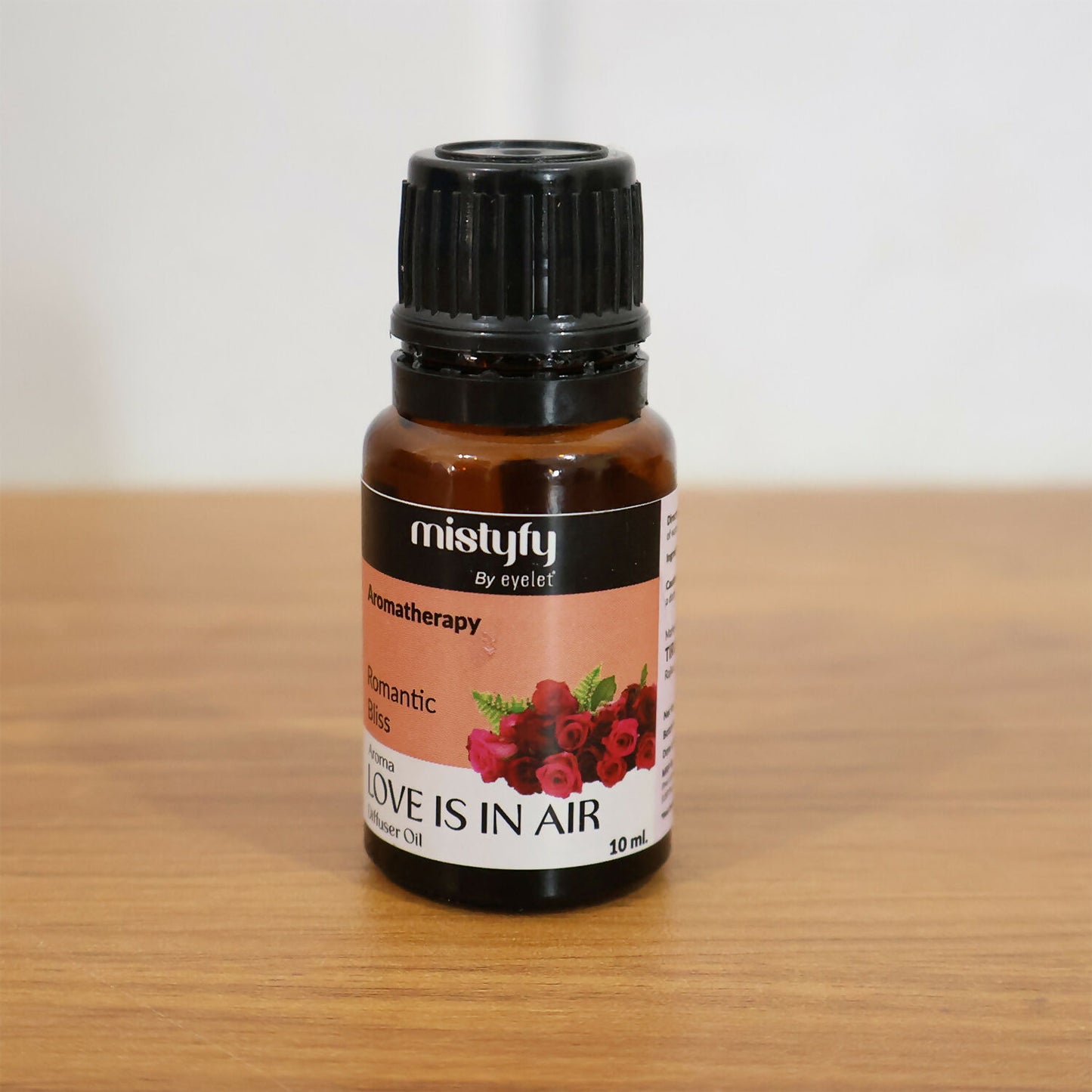 Eyelet Love Is In Air Aroma Diffuser Oil, Romantic Bliss Fragrance & Aromatherapy (10Ml)