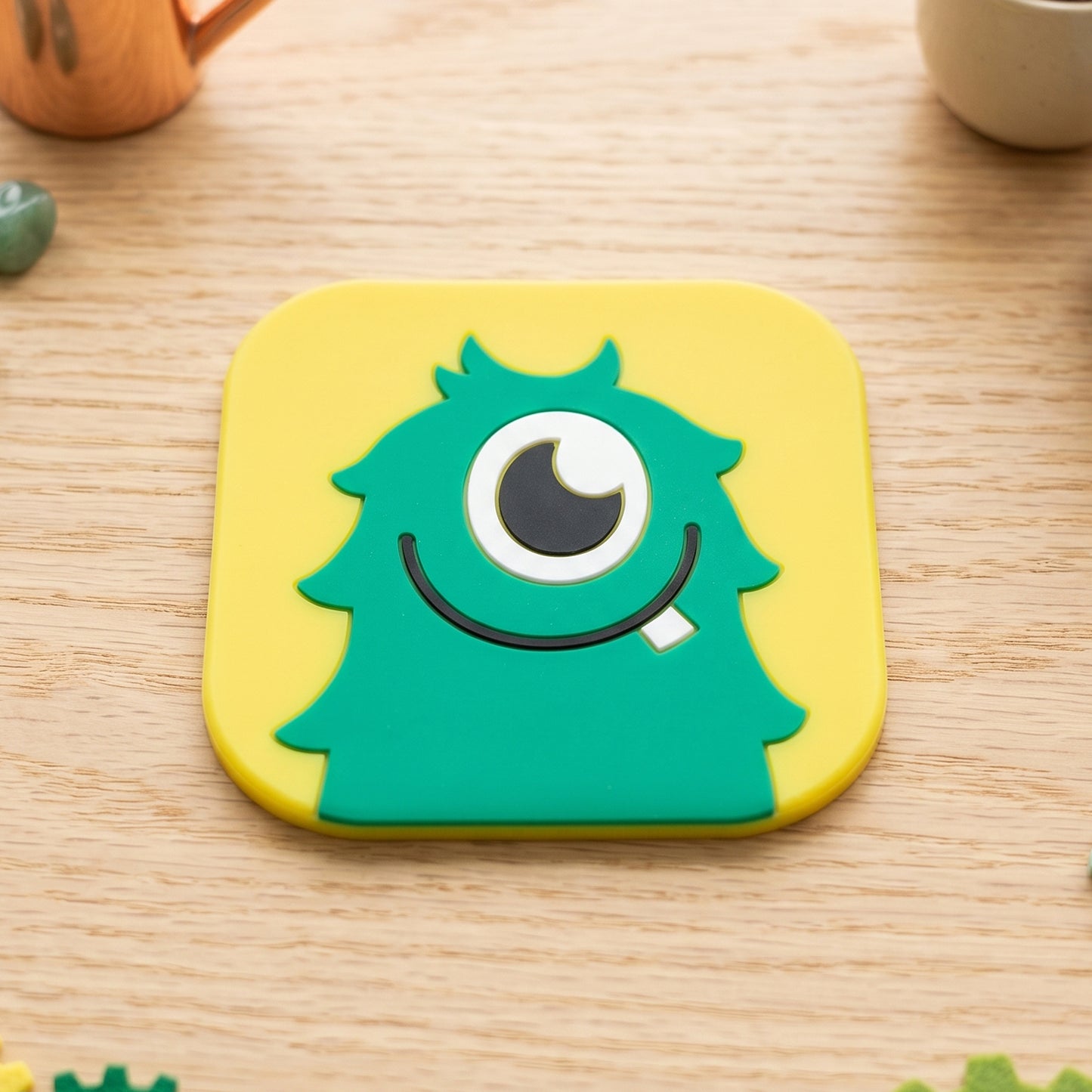 Silicone coaster white bg