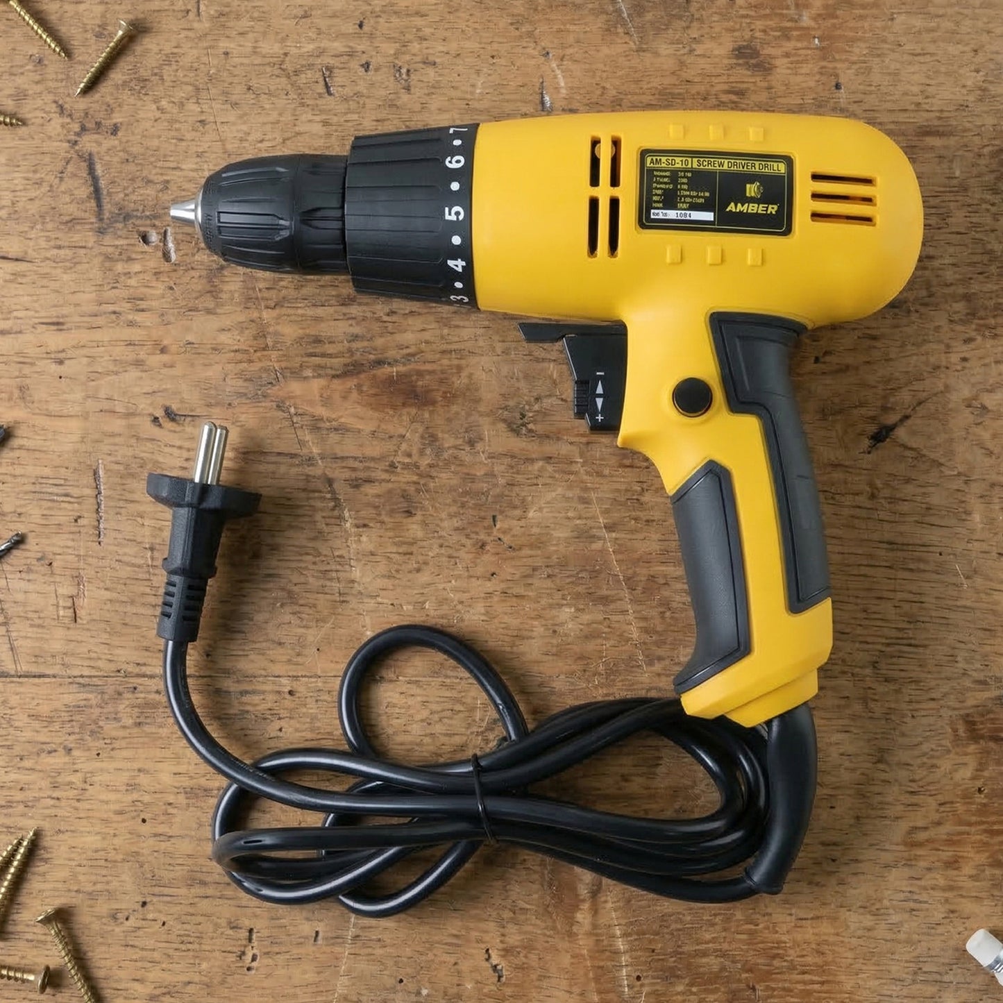 Compact electric drill tool for easy handling