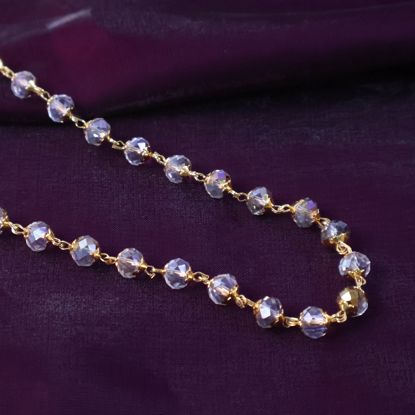 Gold-Tone Faceted Crystal Beaded Necklace – Lightweight Elegance