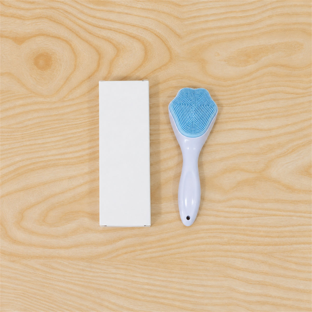 Overview of silicone face scrubber brush.