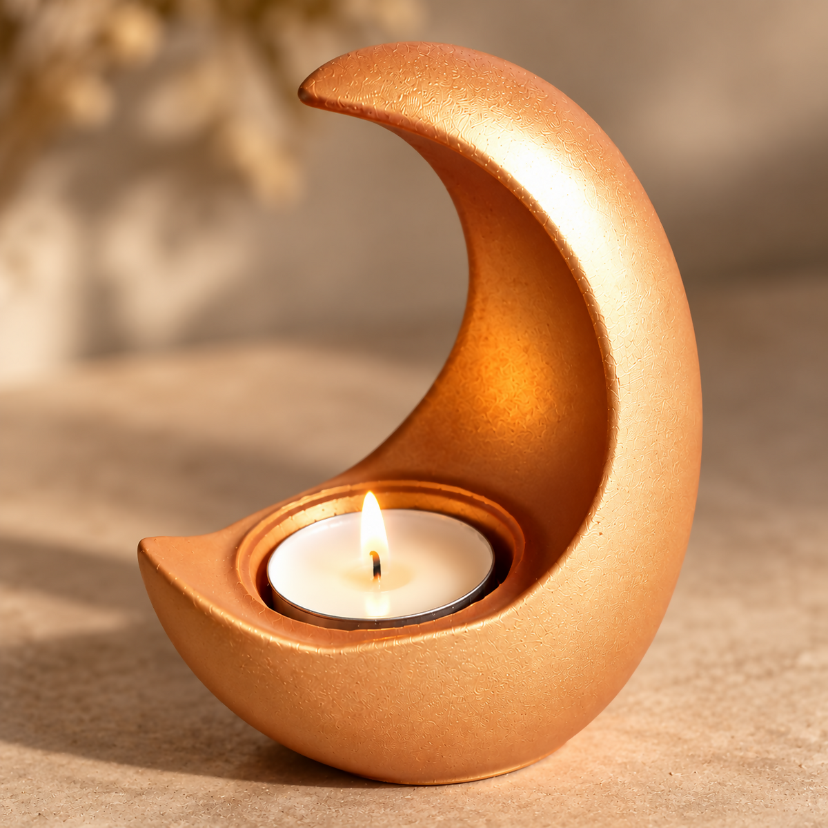 Crescent T-light 6