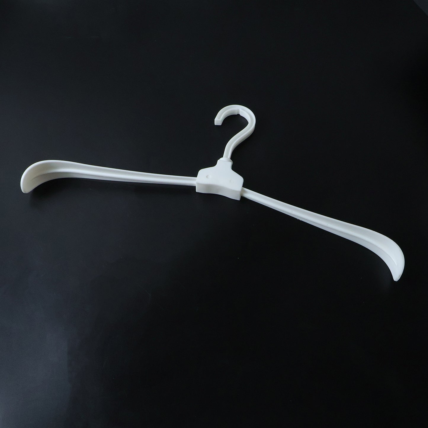 Lightweight folding hanger for travel