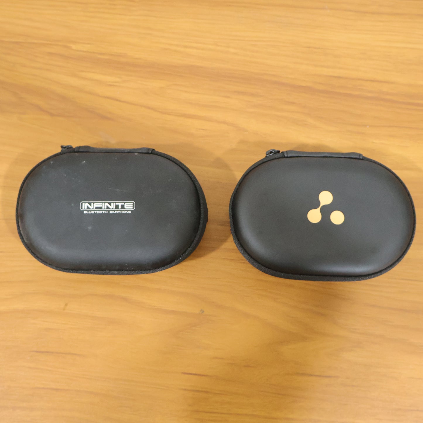 zipper earphone carry pouch