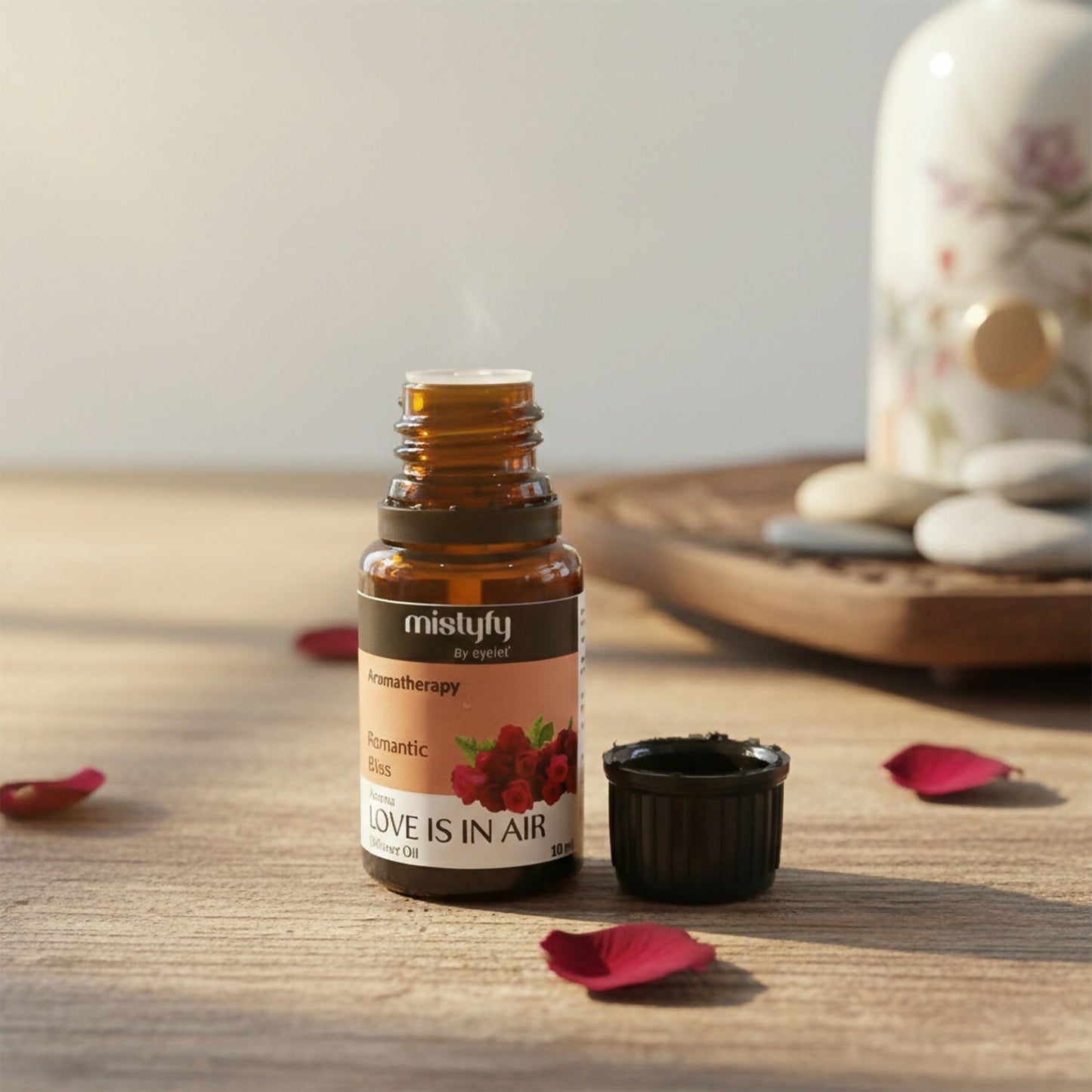 Eyelet Love Is In Air Aroma Diffuser Oil, Romantic Bliss Fragrance & Aromatherapy (10Ml)