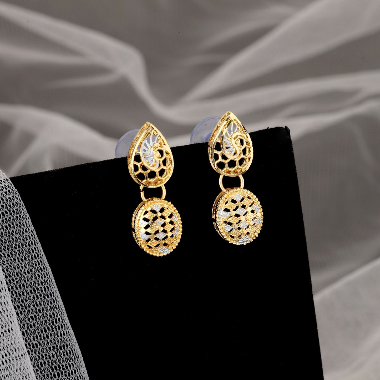 Dual-Tone Gold Plated Geometric Pattern Link Necklace Set