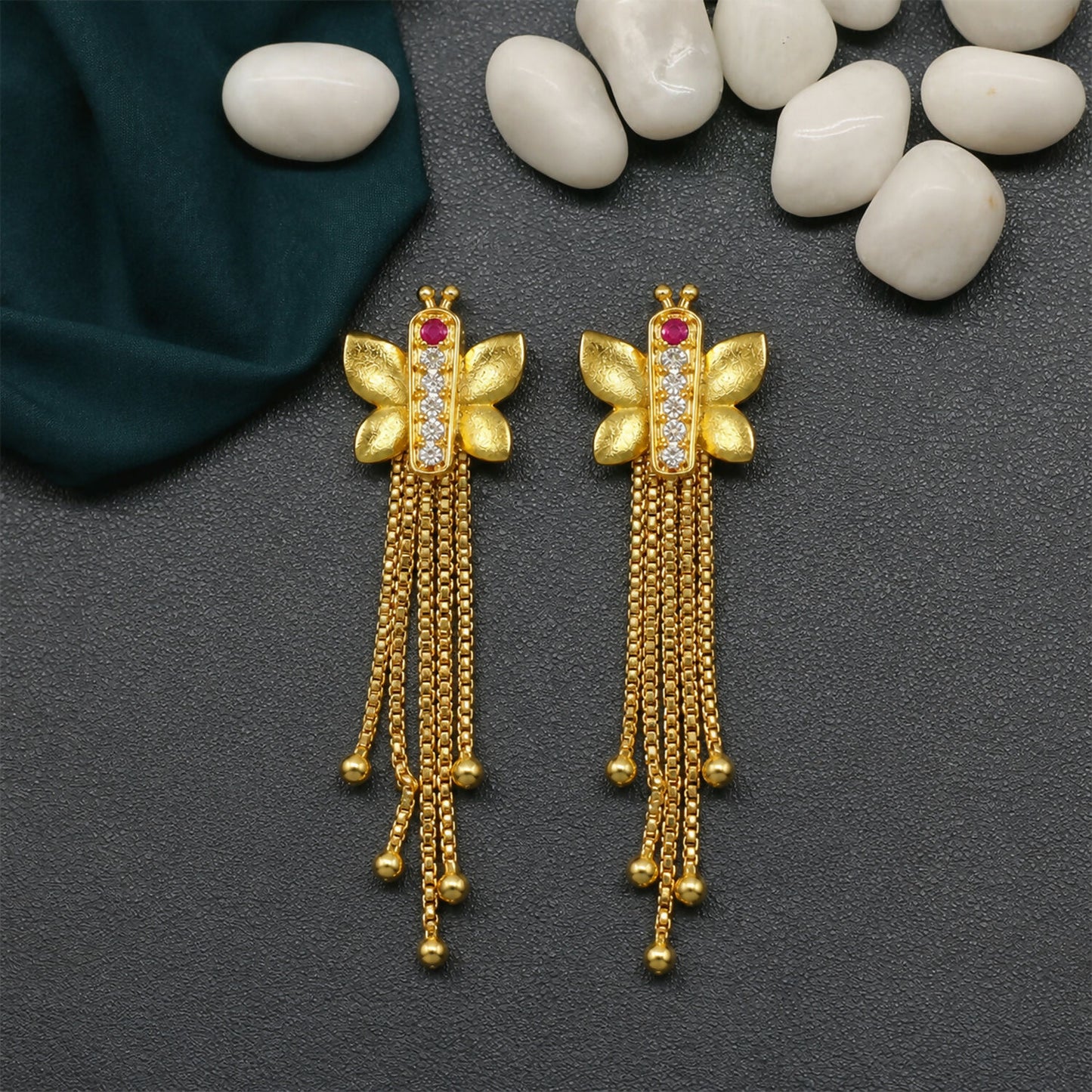 Earrings-03