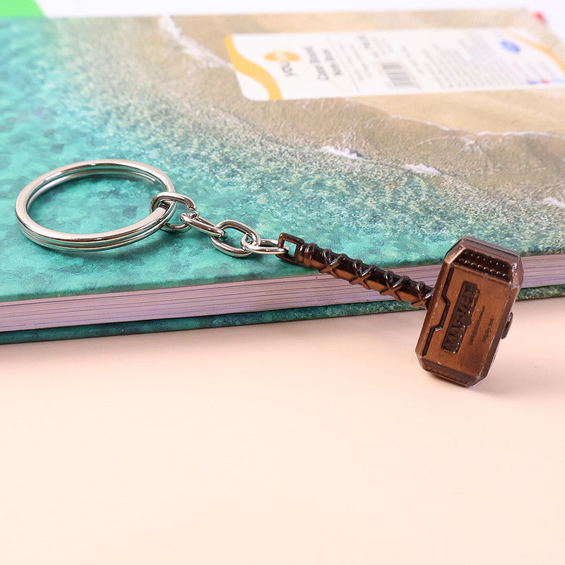 Mini Hammer Style Metal Keychain – Stylish Collectible Keyring
