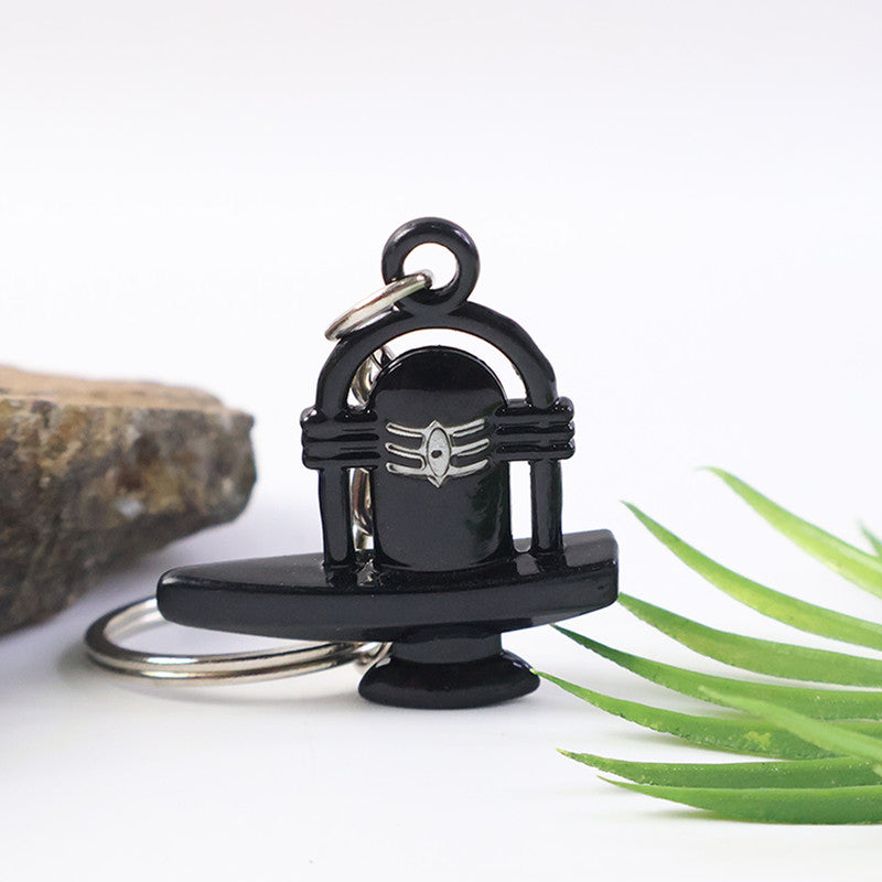 Shivling Black Metal Keychain – Divine Mahadev Symbol Keyring