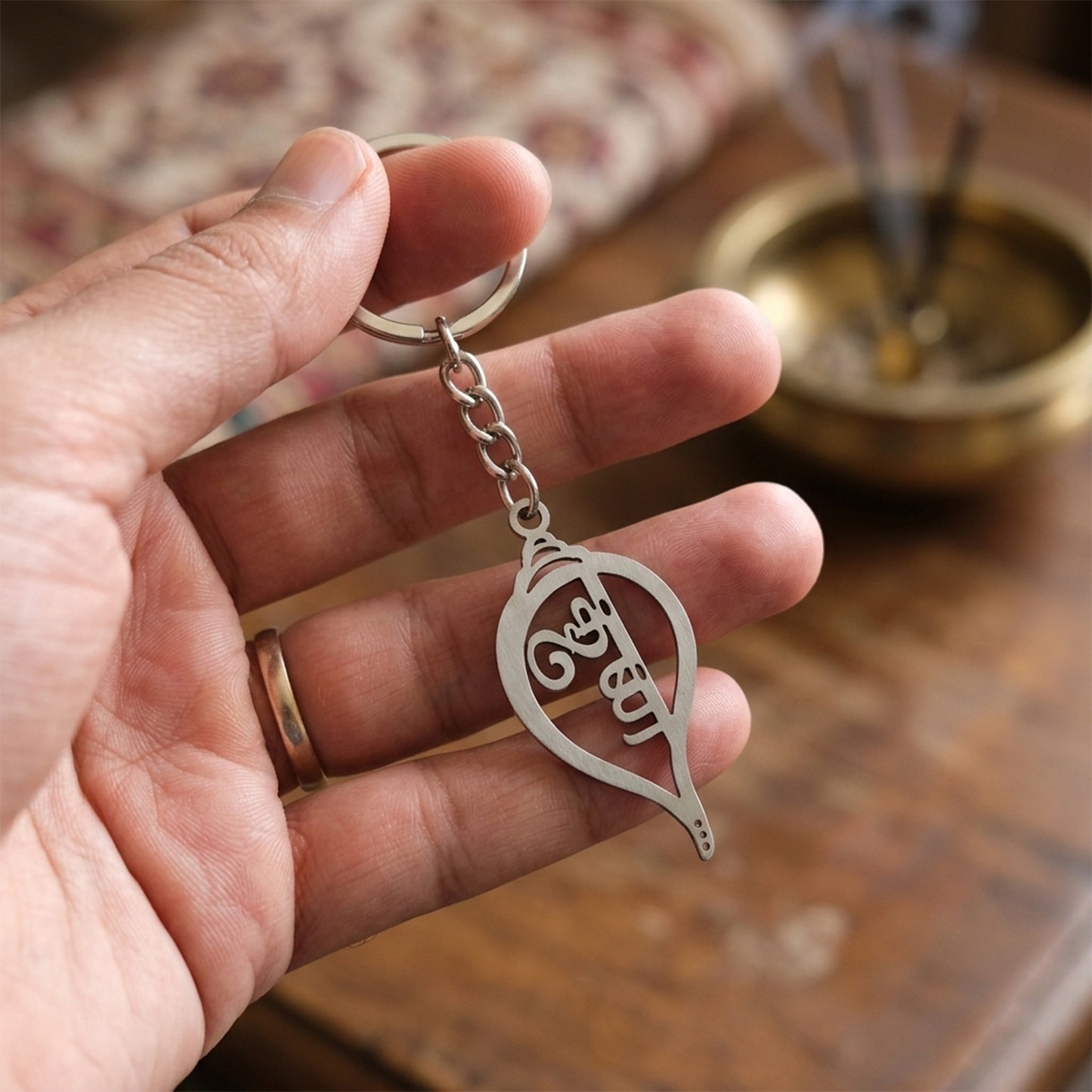 spiritual krishna shankh keychain