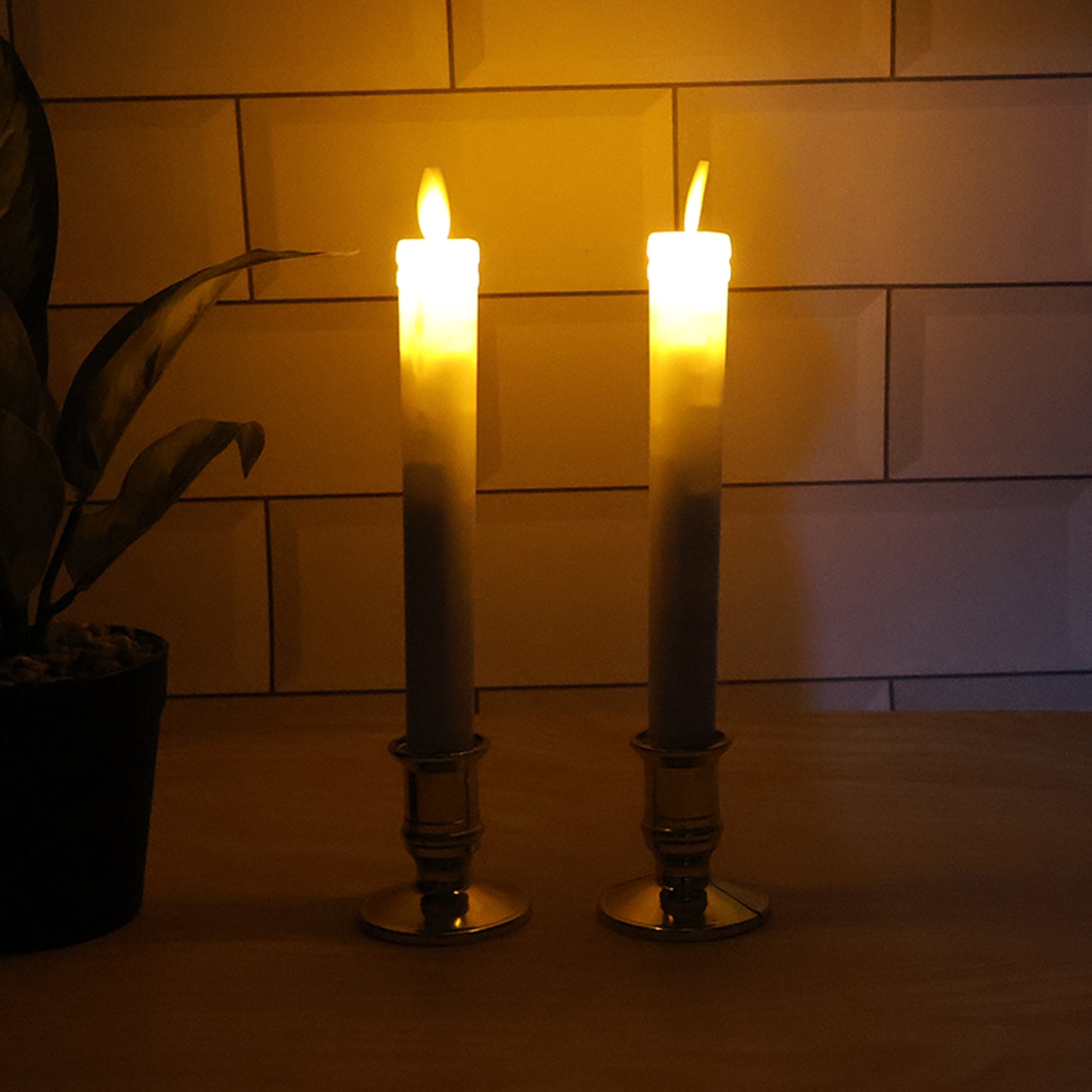 Set of 2 LED Flameless Taper Candles