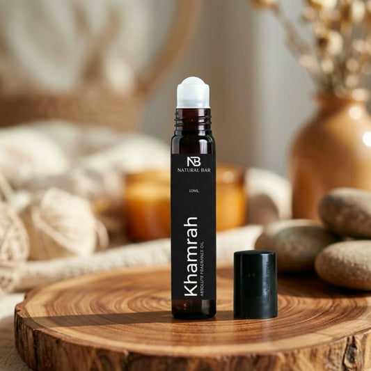 Luxury attar roll-on perfume bottle with elegant elegant design