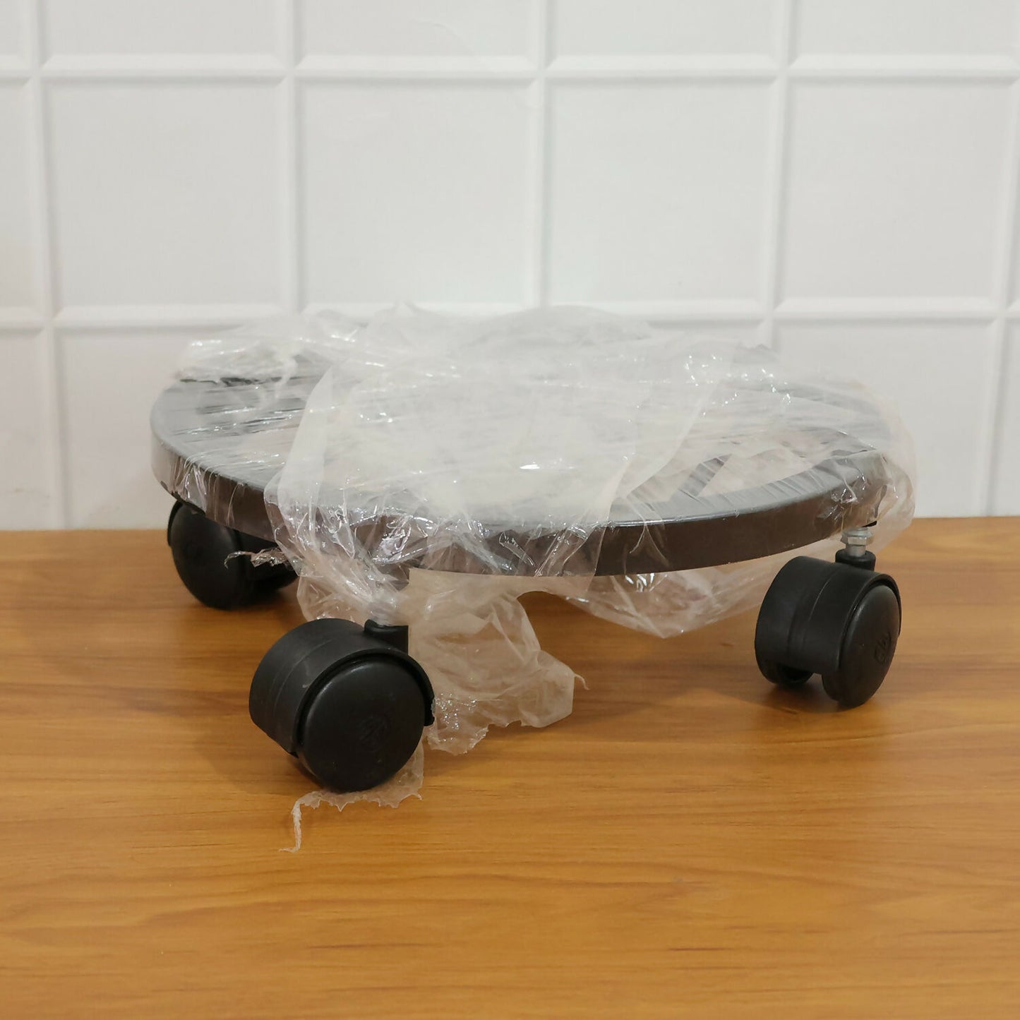 Heavy Duty Round Plant Pot Trolley with Wheels for Easy Movement