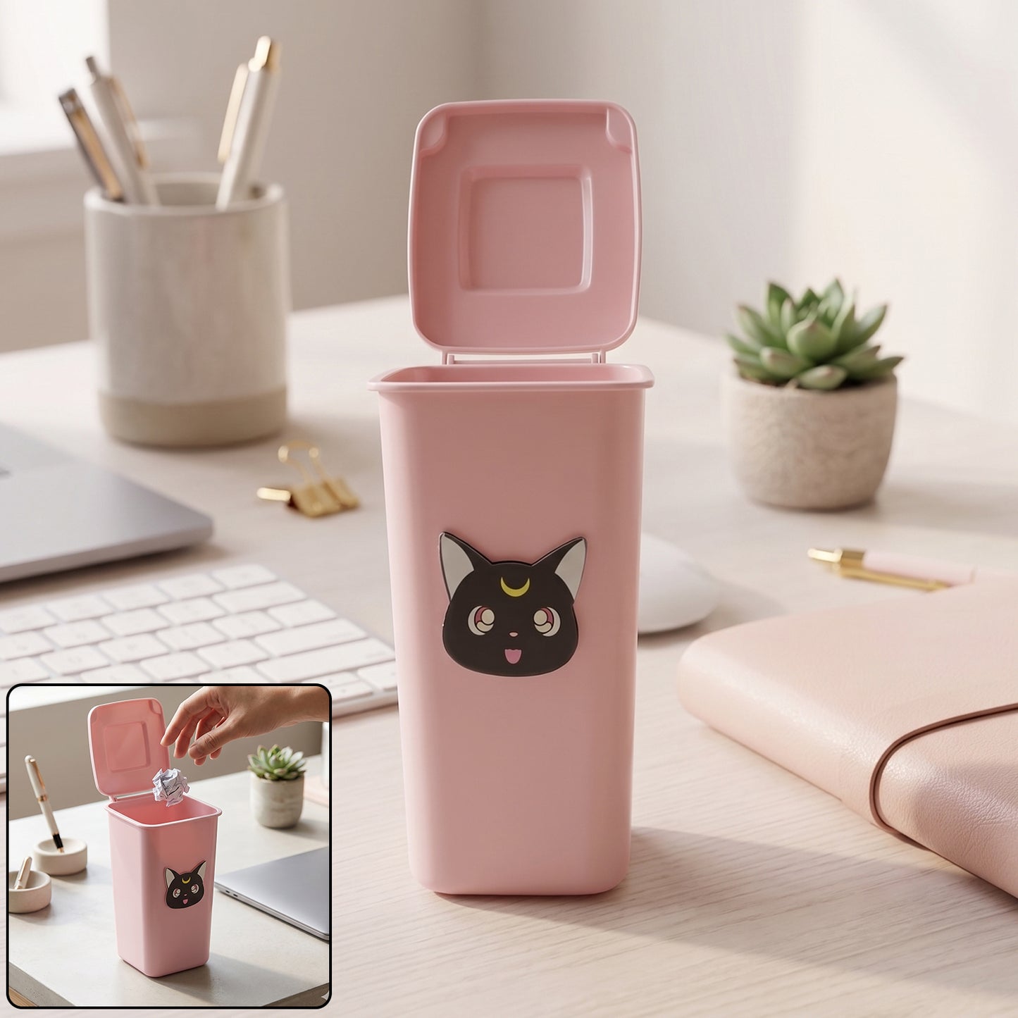 cute pink mini pen stand