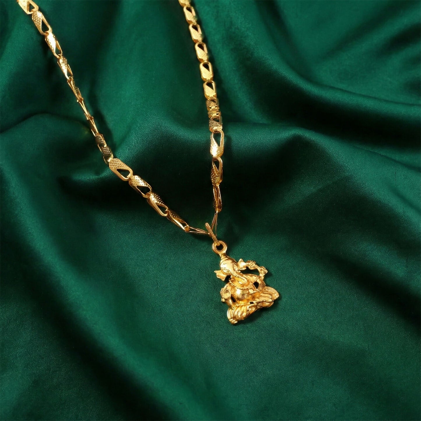 Lord Ganesha Pendant with Chain – Blessings of Prosperity Necklace