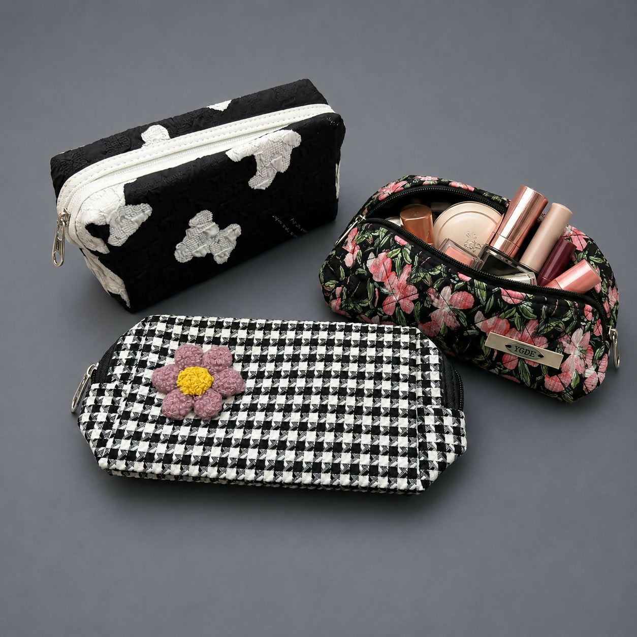 Spacious interior of multipurpose organizer pouch