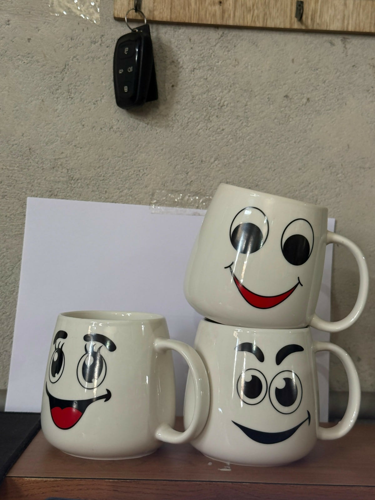 Smiley Face Printed Ceramic Coffee Mug Cute Tea Cup (Design may vary)