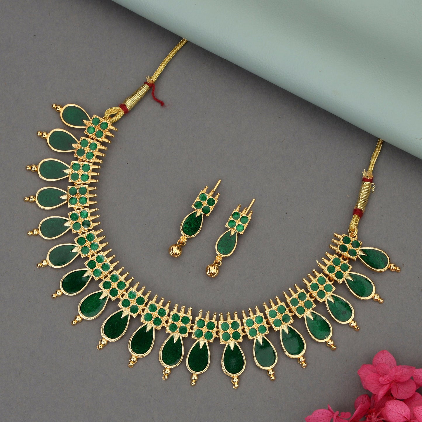 Rose Gold-Tone Bright Green Enamel Leaf Choker with Pearl Drops (Style A)