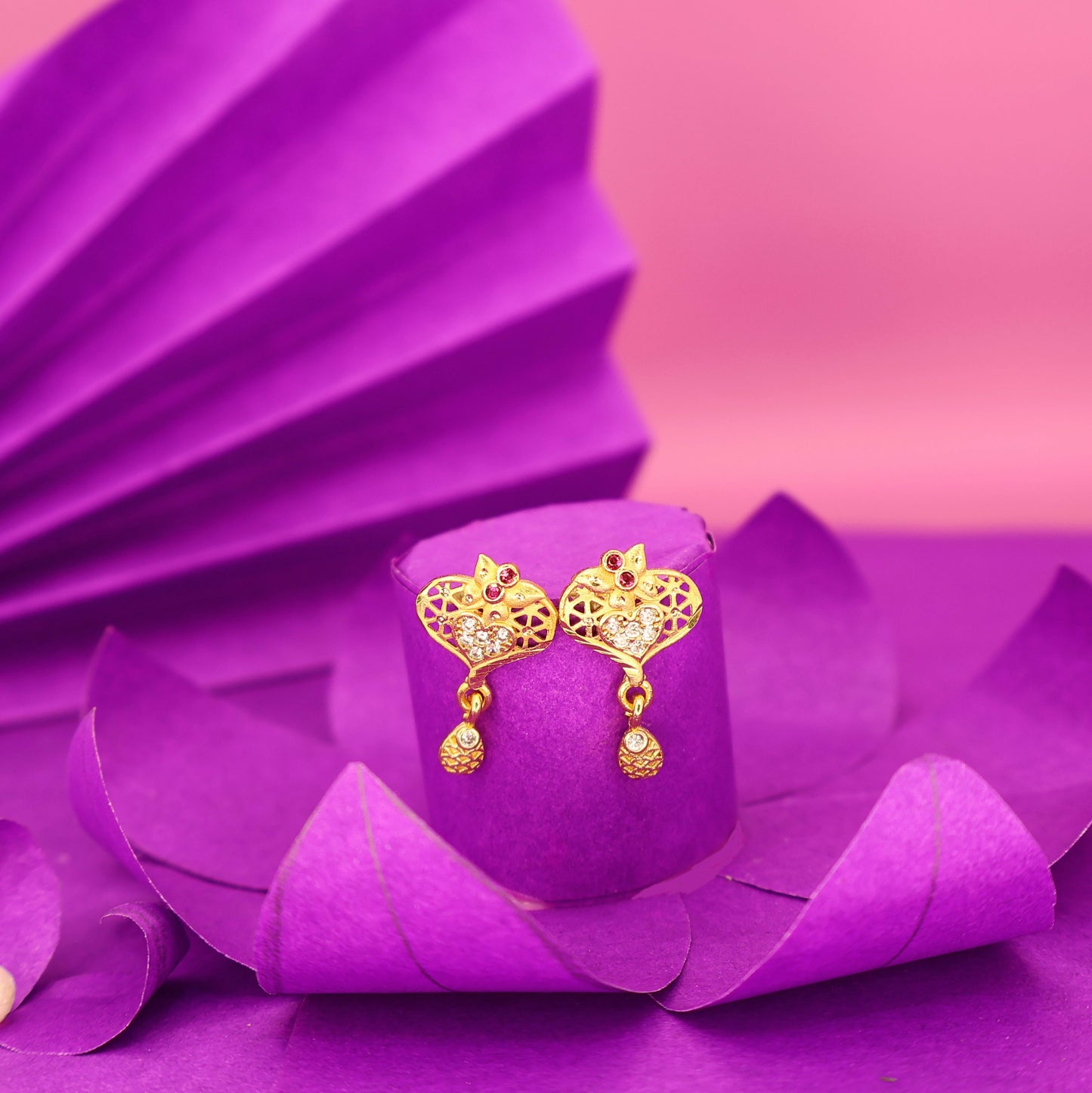 Heart Filigree Gold-Plated Stud Earrings with AD for women and girls