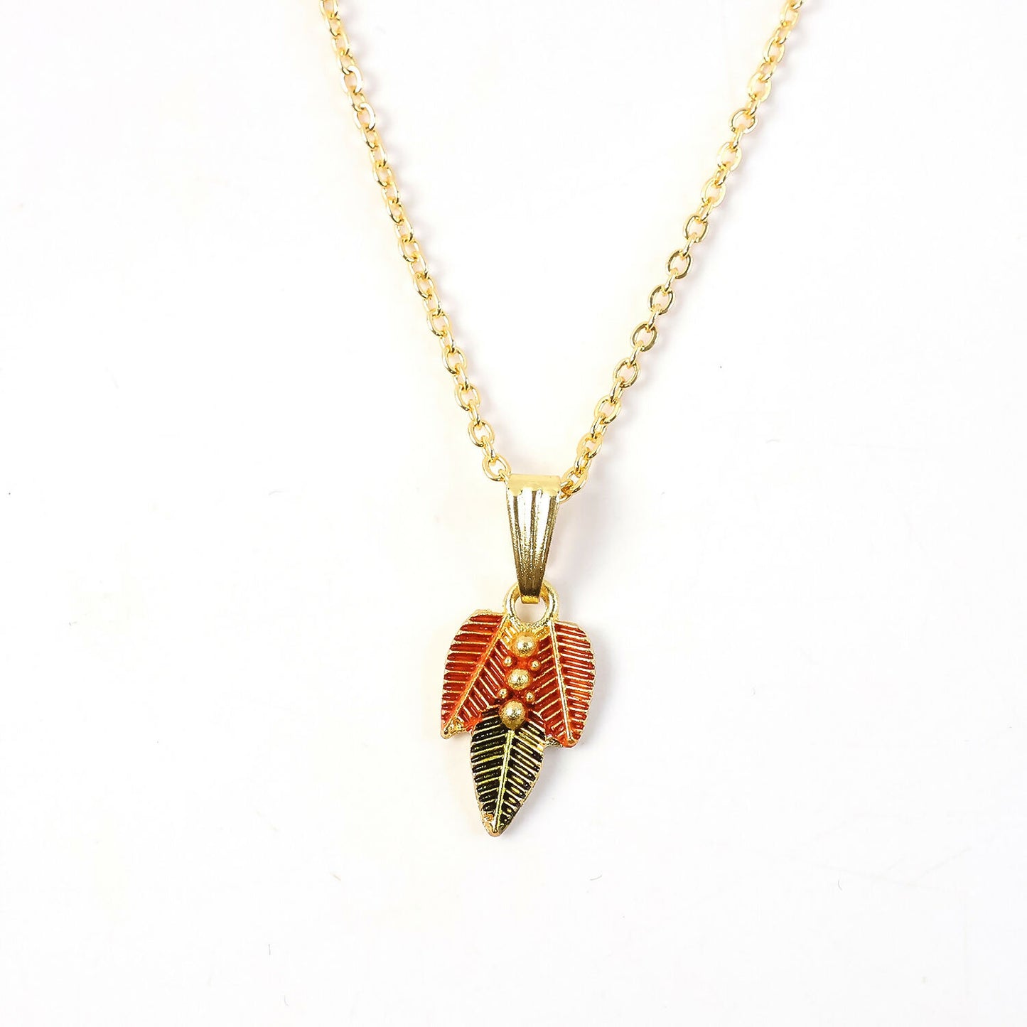 Traditional Leaf Design Pendant Necklace with Chain for Women
