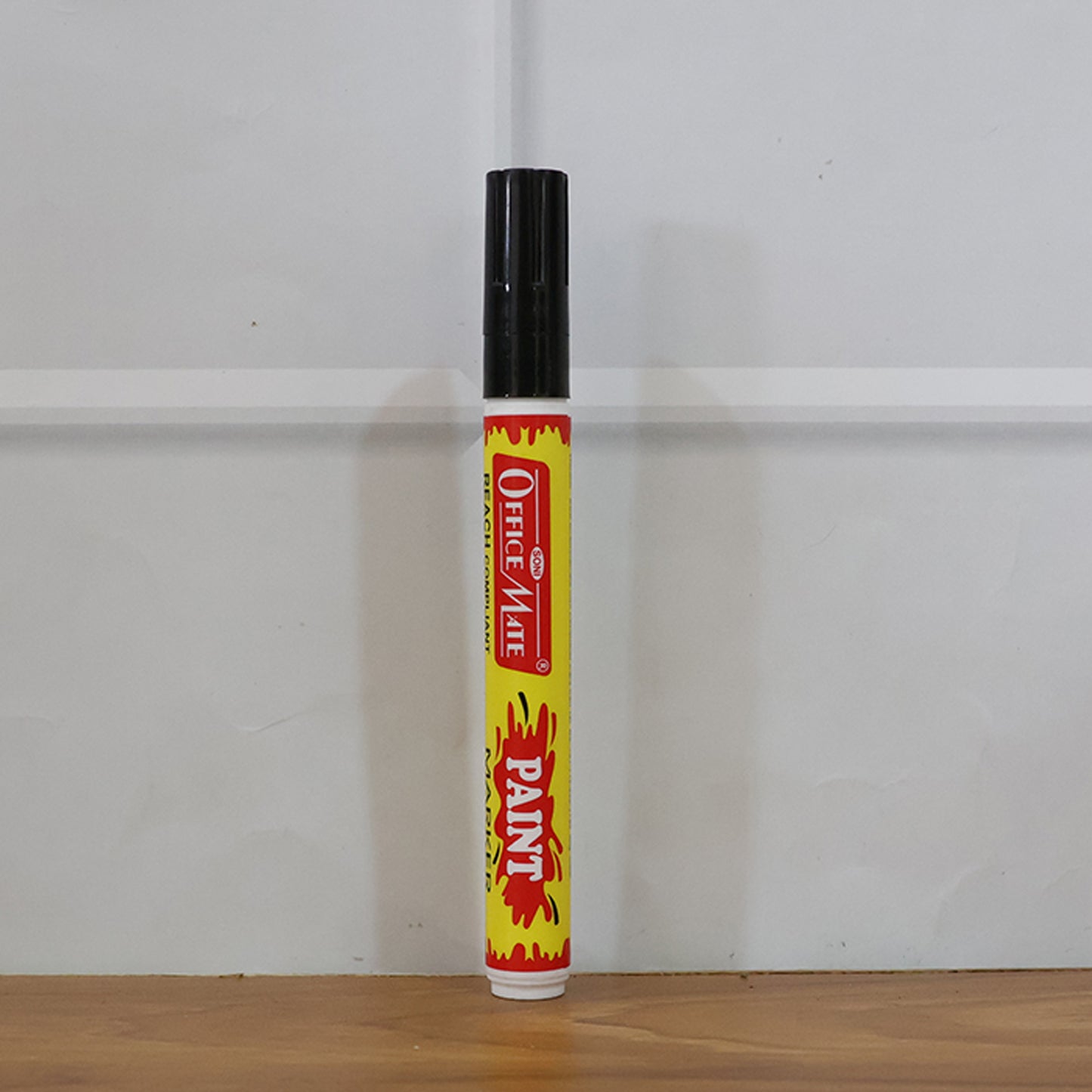 Officemate Permanent Paint Marker Pen Black – Quick Dry, Bold Writing, REACH